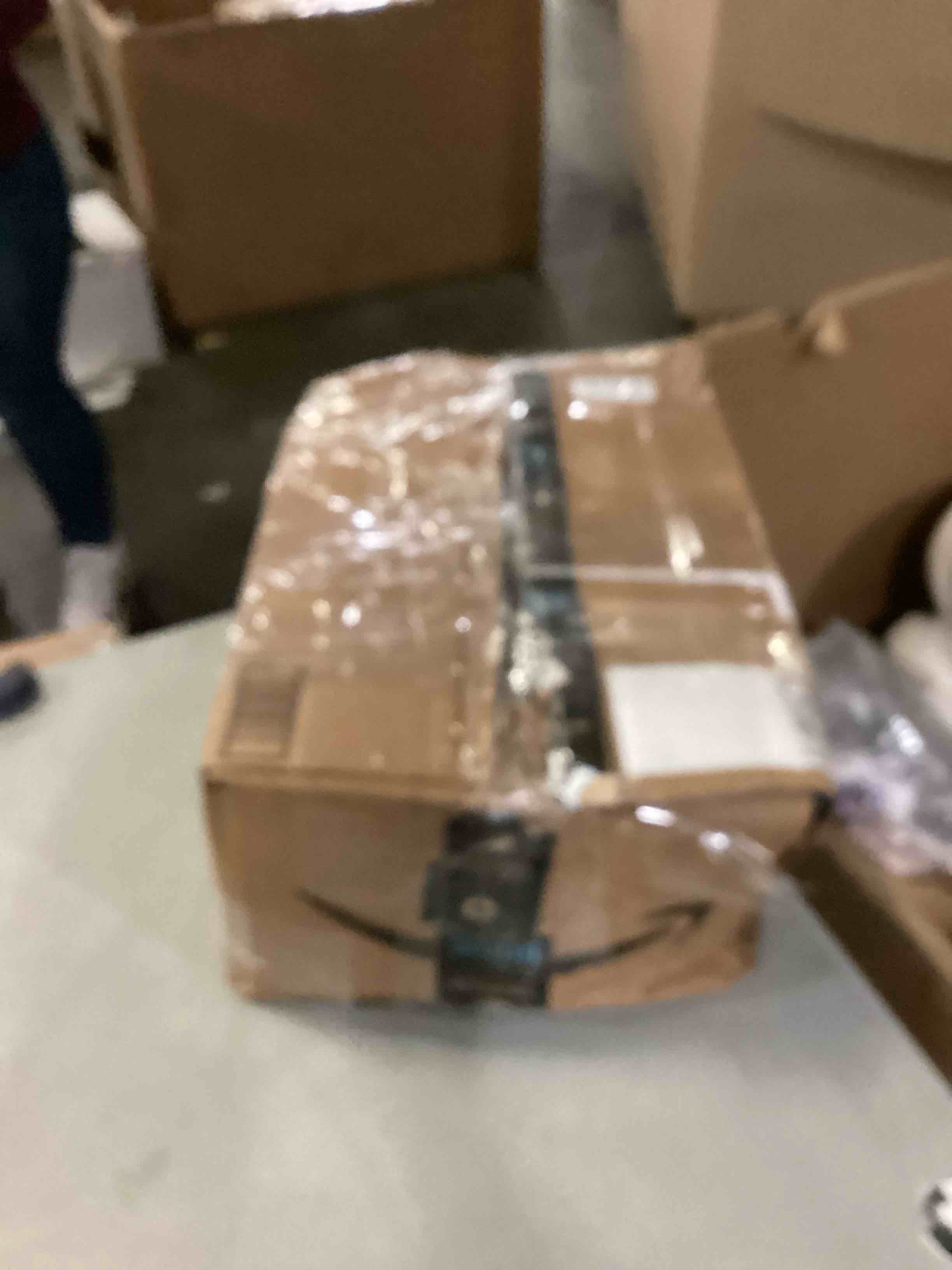 https://s3.amazonaws.com/lotting-images-prod/bidfta/PPE1446812_1743176547081.jpeg