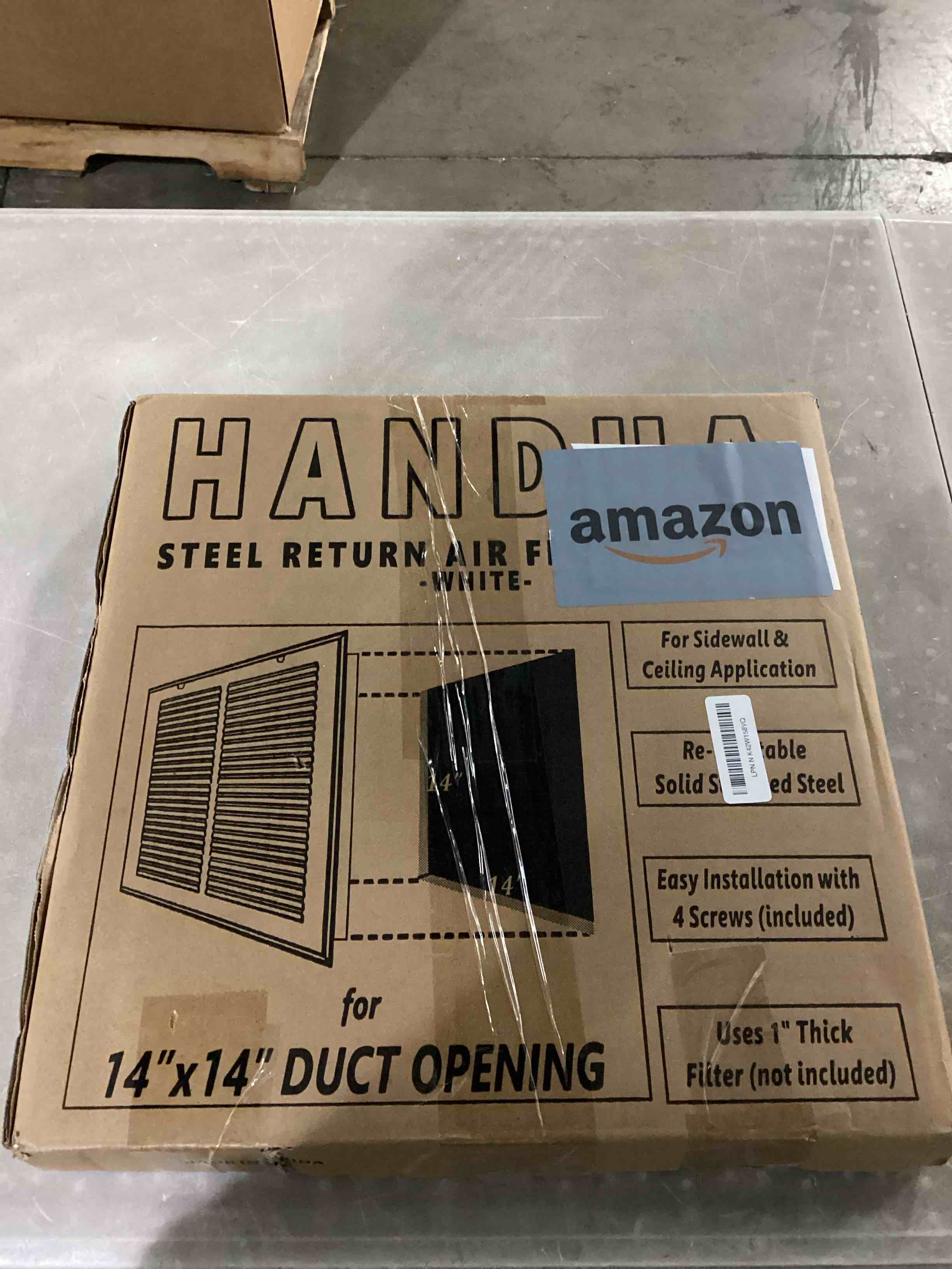 https://s3.amazonaws.com/lotting-images-prod/bidfta/PPE1447180_1738673056629.jpeg