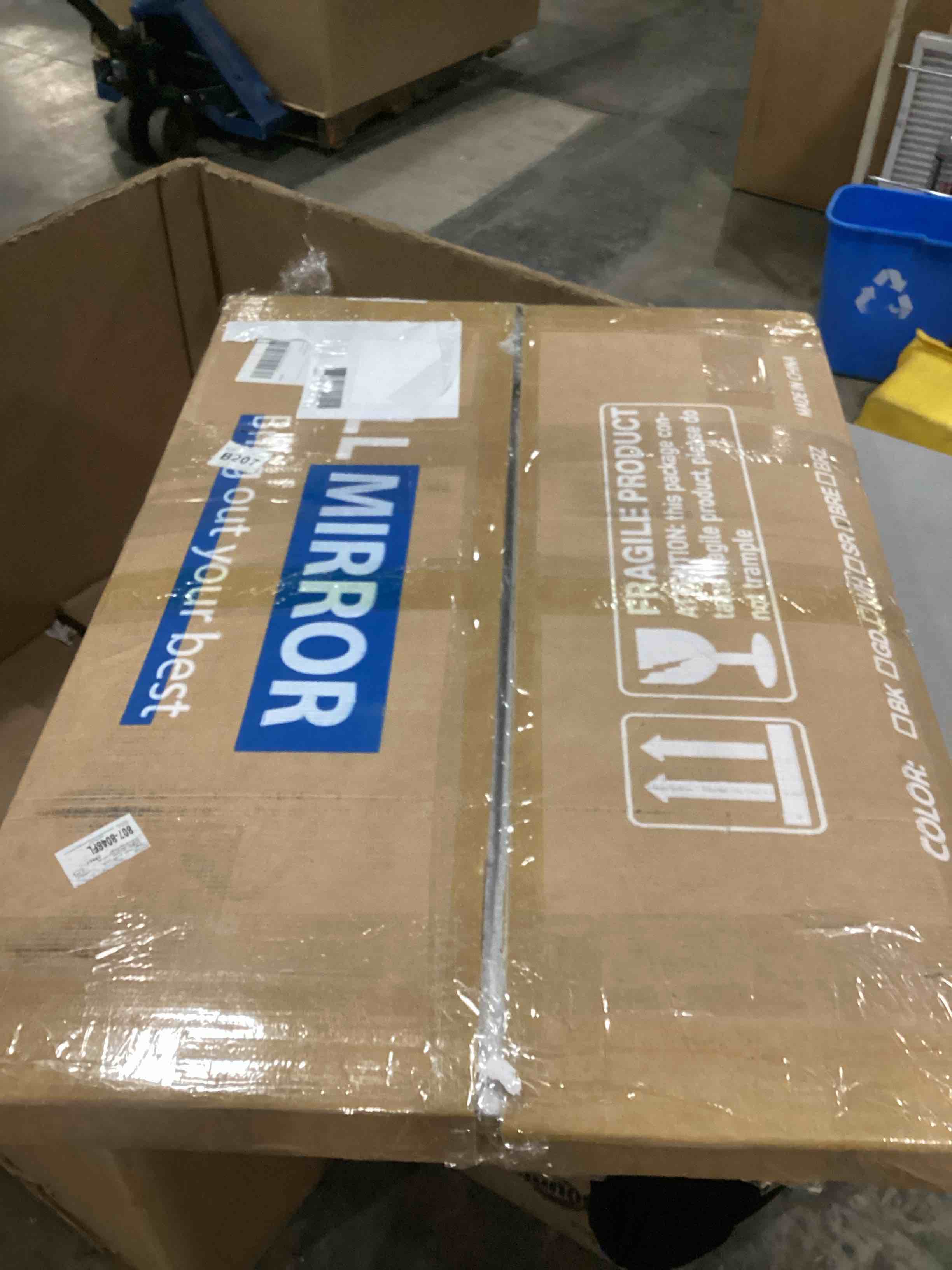 https://s3.amazonaws.com/lotting-images-prod/bidfta/PPE1448815_1741271362318.jpeg