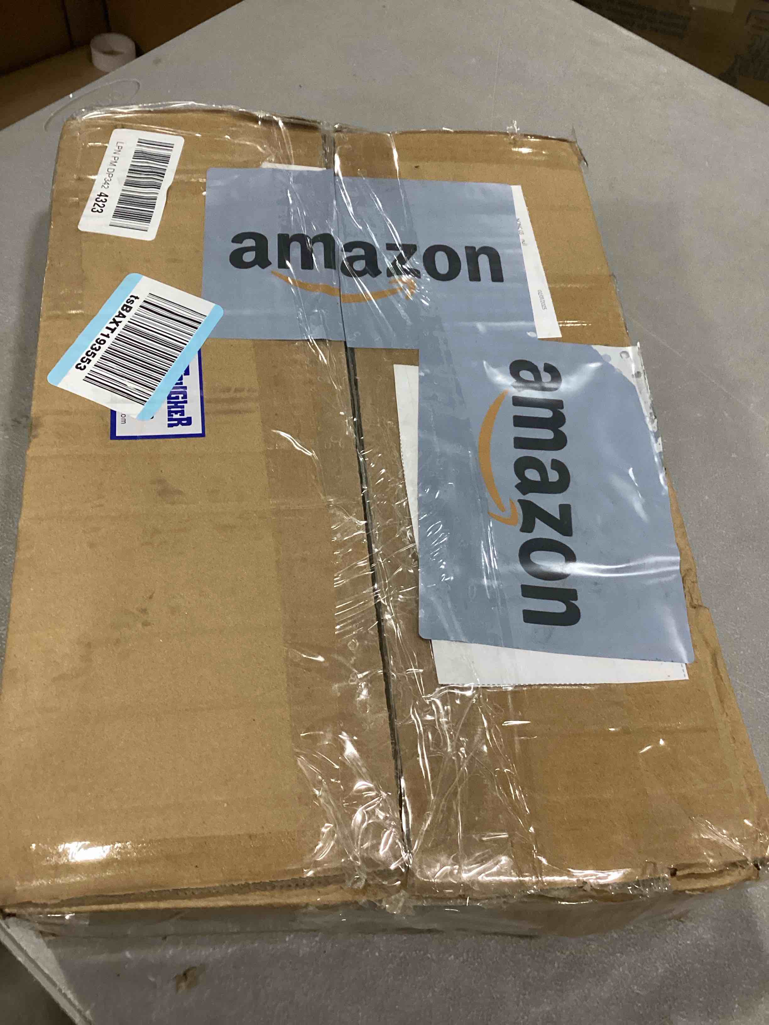 https://s3.amazonaws.com/lotting-images-prod/bidfta/PPE1448901_1741366357003.jpeg