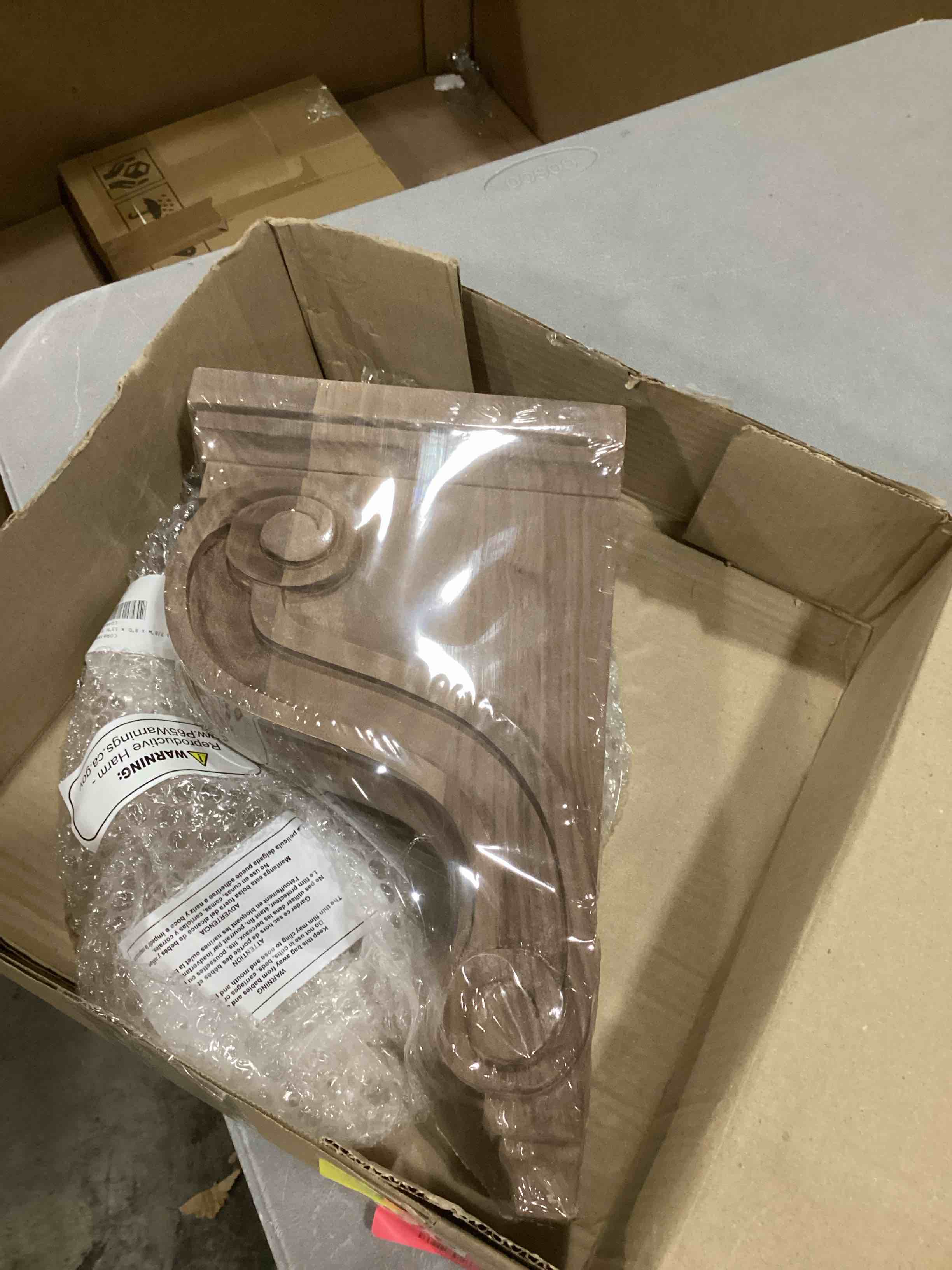 https://s3.amazonaws.com/lotting-images-prod/bidfta/PPE1449093_1741701088367.jpeg