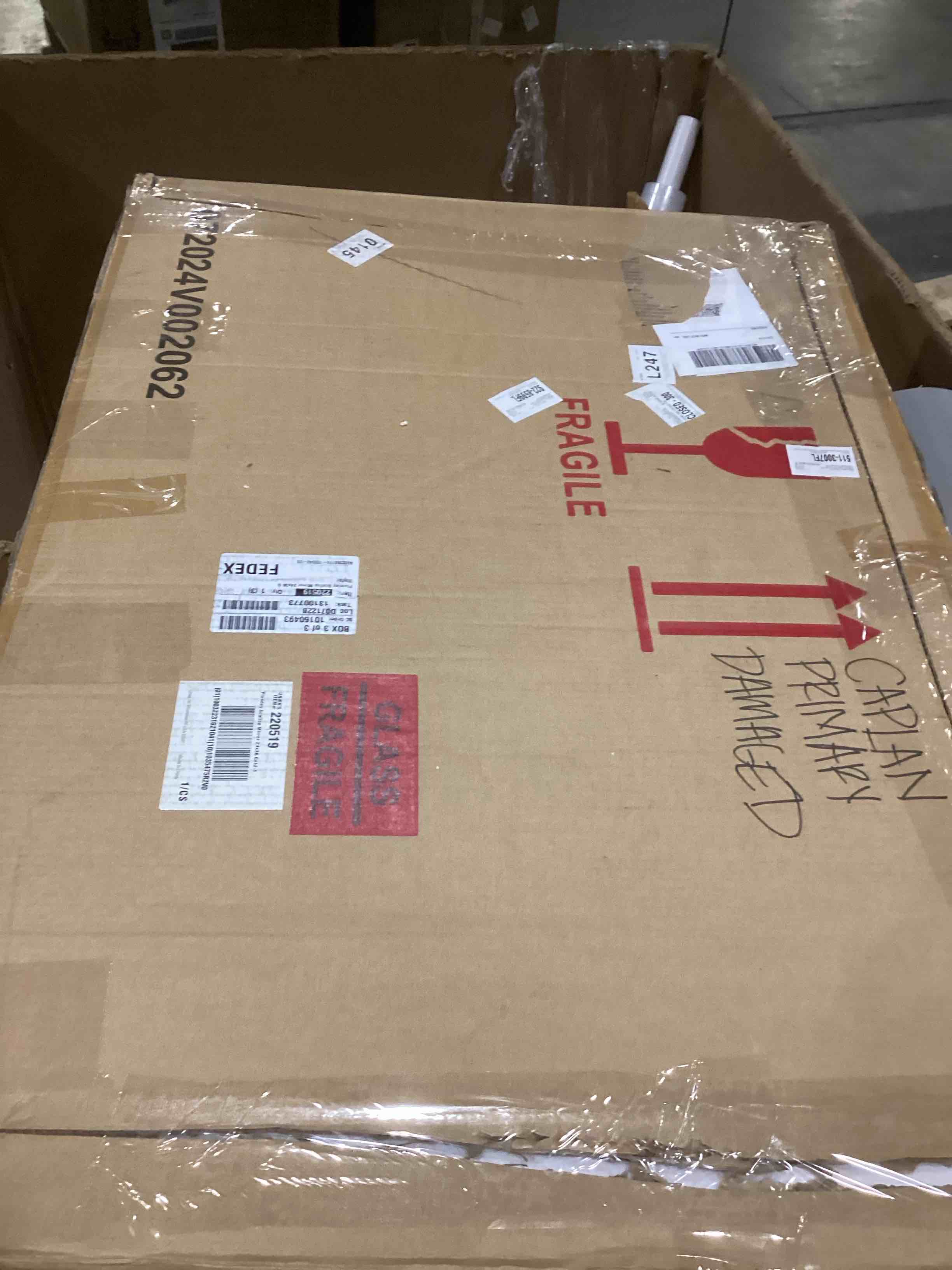 https://s3.amazonaws.com/lotting-images-prod/bidfta/PPE1449453_1742471854591.jpeg