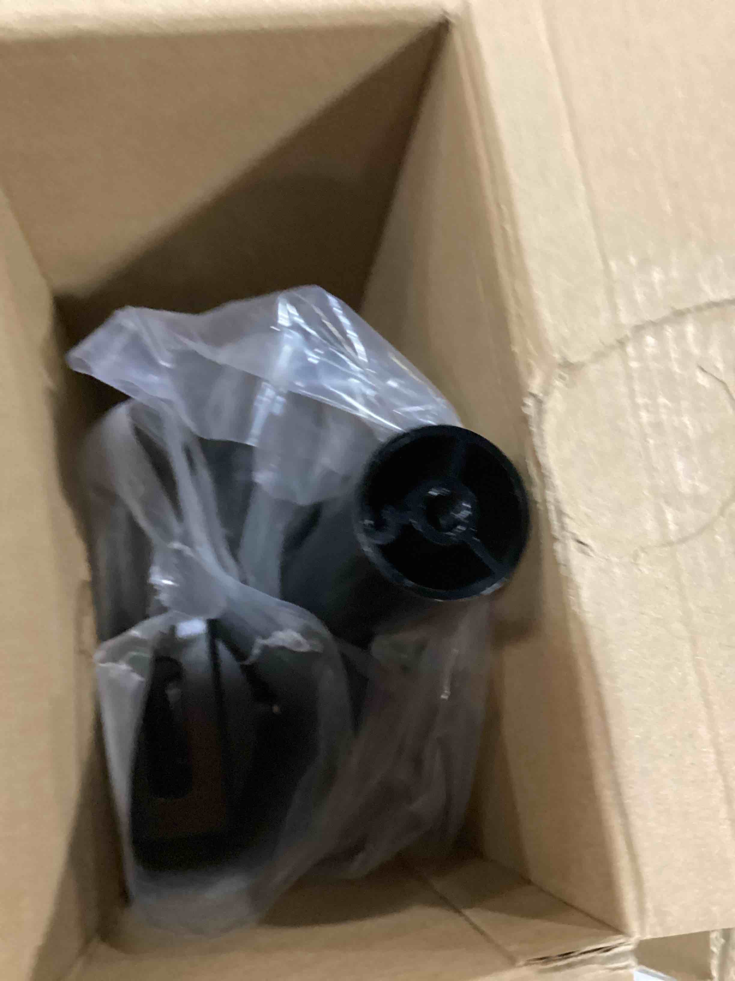 https://s3.amazonaws.com/lotting-images-prod/bidfta/PPE1449708_1744206146298.jpeg