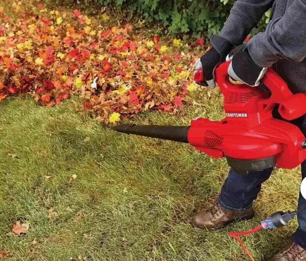 Craftsman CMEBL700 12-Amp Leaf Electric Blower