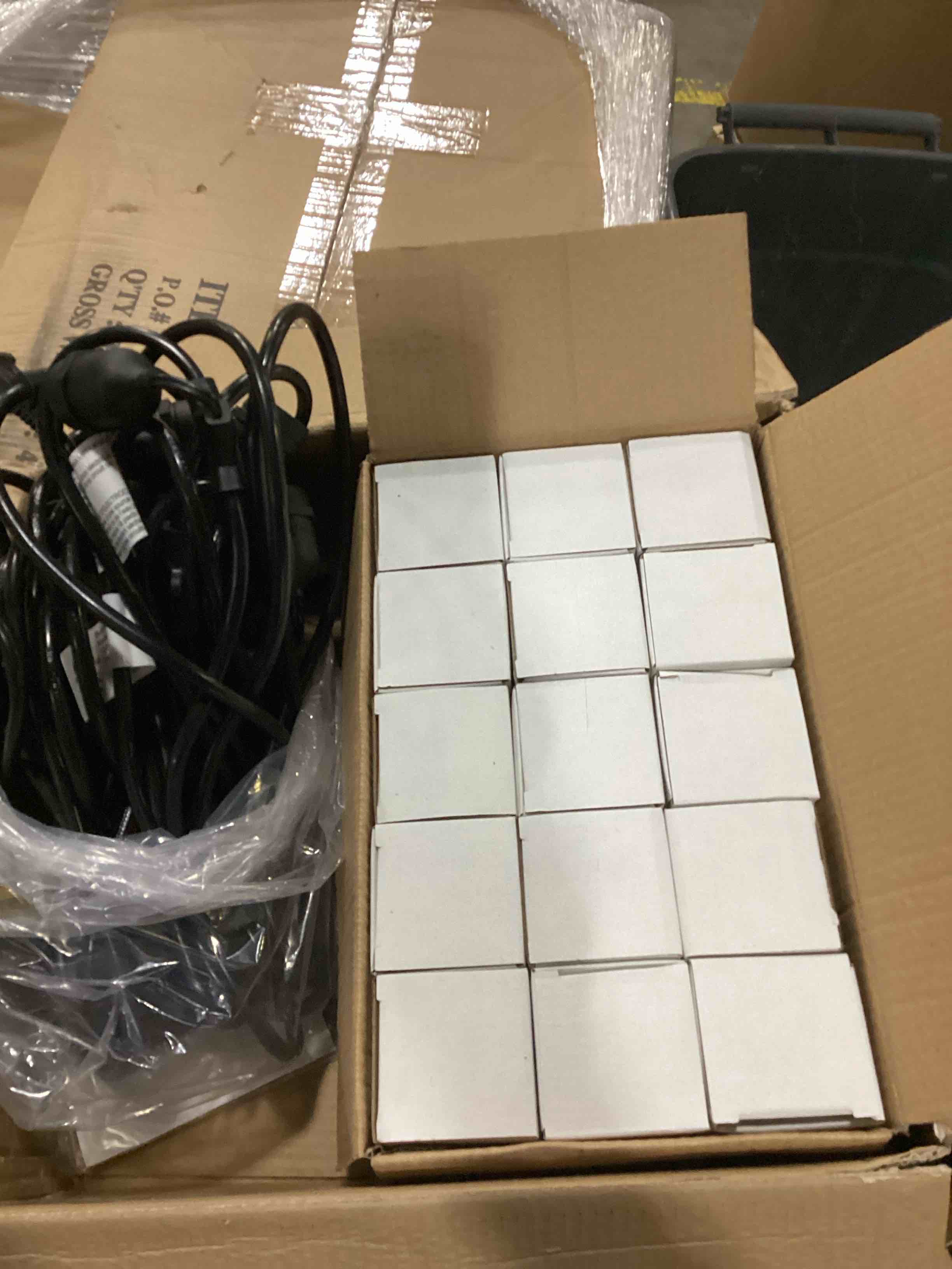 https://s3.amazonaws.com/lotting-images-prod/bidfta/PPE1450132_1738683403132.jpeg
