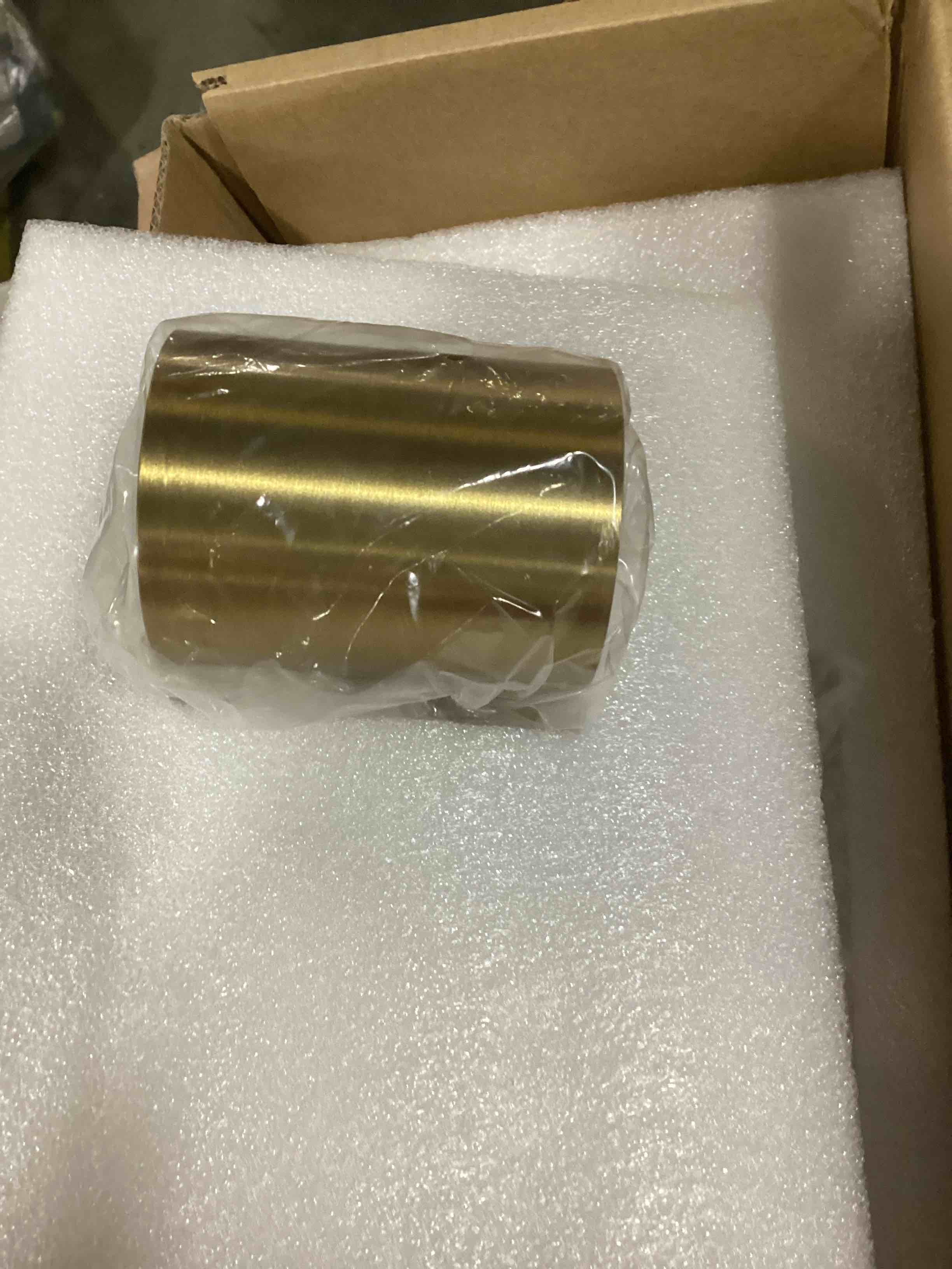 https://s3.amazonaws.com/lotting-images-prod/bidfta/PPE1450423_1739189010200.jpeg
