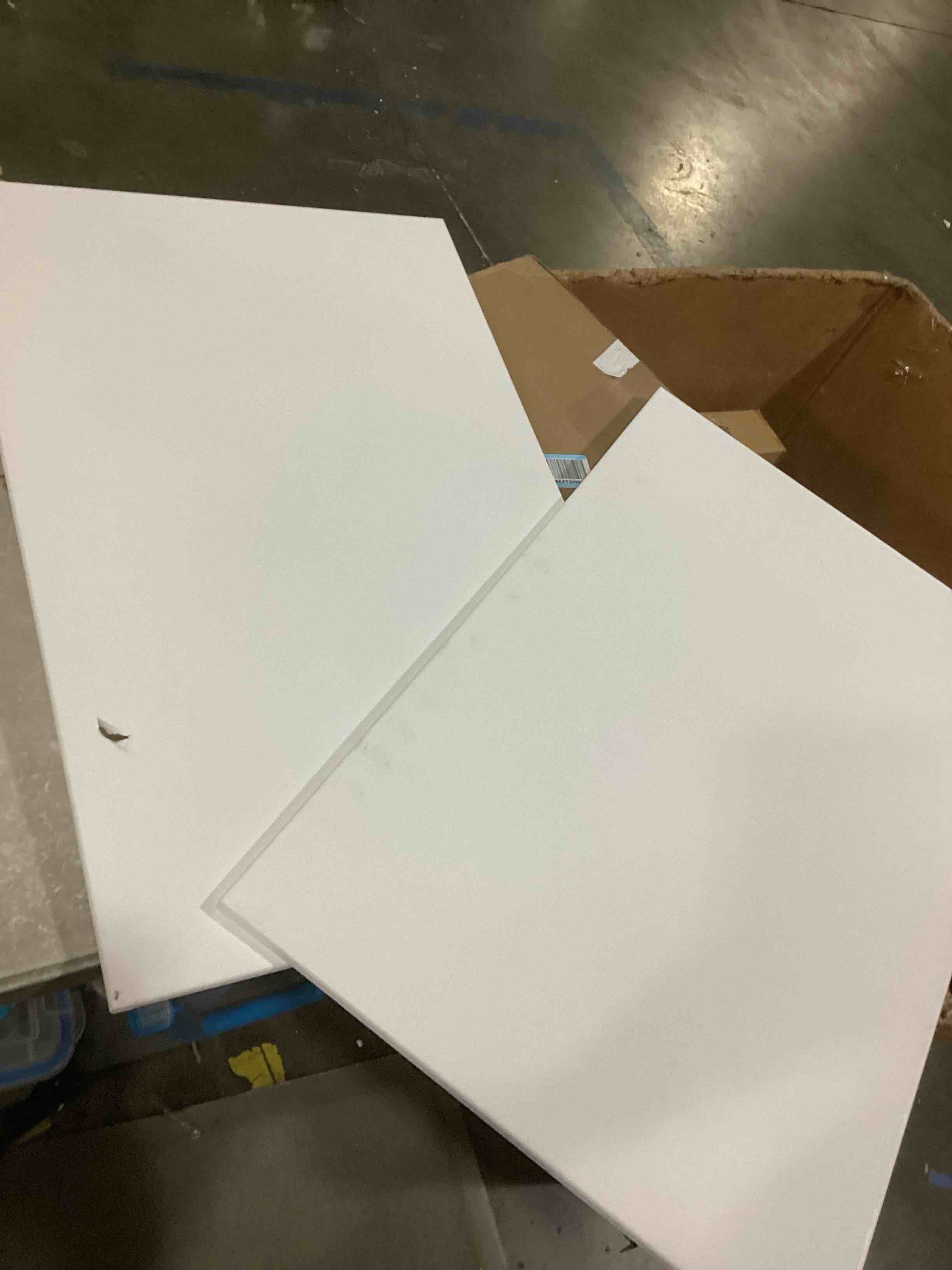 https://s3.amazonaws.com/lotting-images-prod/bidfta/PPE1451604_1740410834316.jpeg
