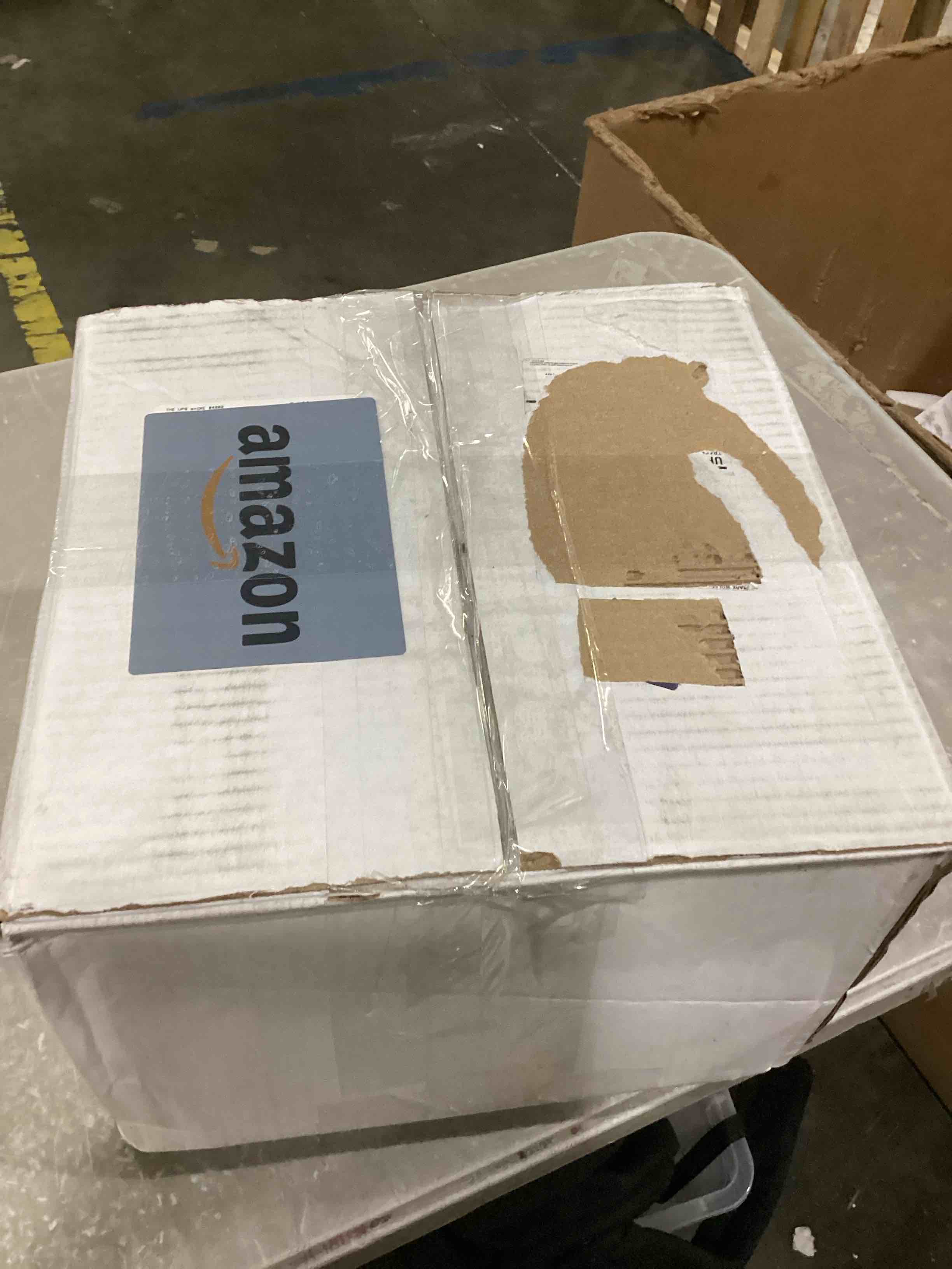 https://s3.amazonaws.com/lotting-images-prod/bidfta/PPE1451956_1740599578725.jpeg