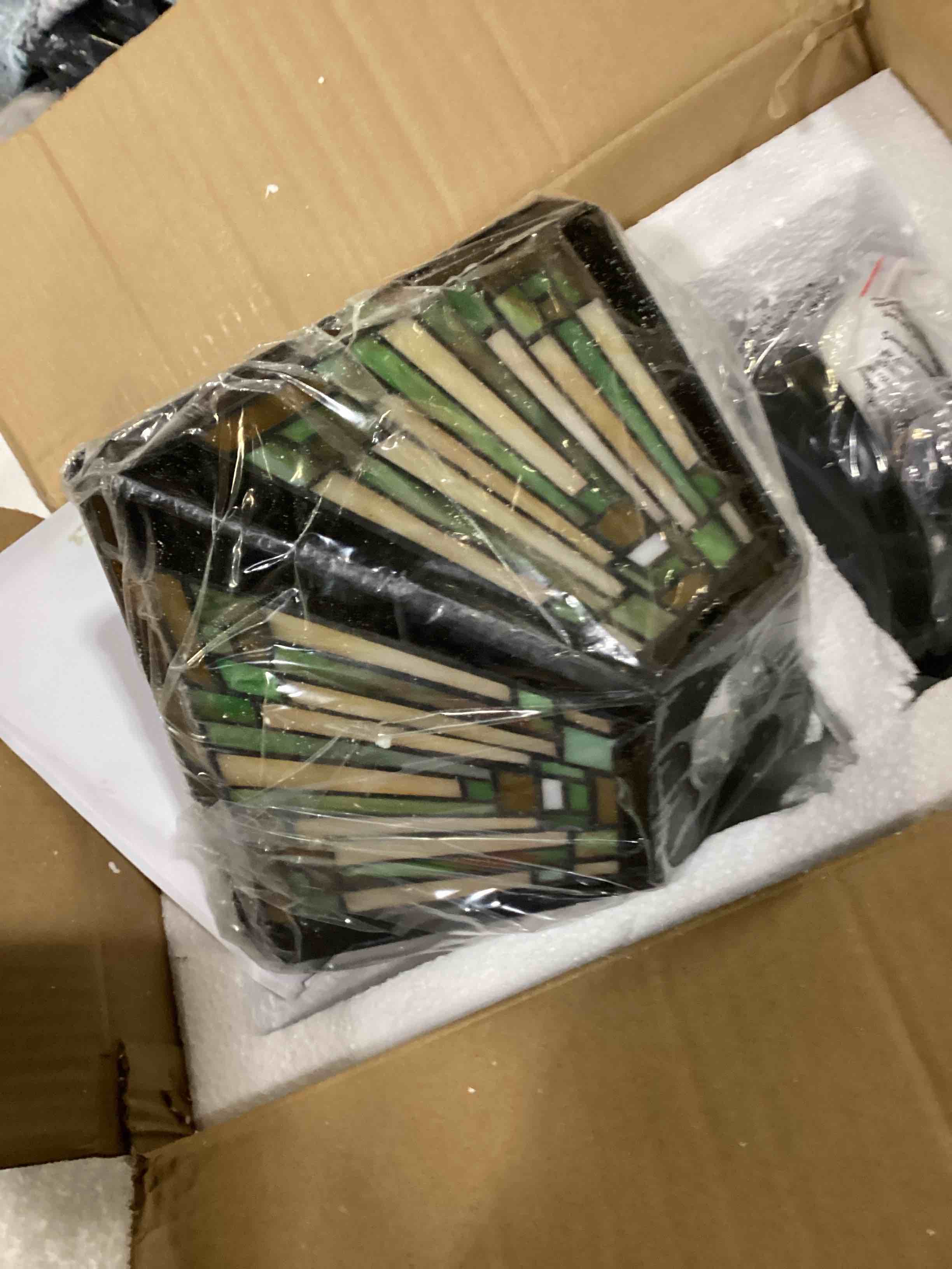 https://s3.amazonaws.com/lotting-images-prod/bidfta/PPE1452024_1740667702158.jpeg