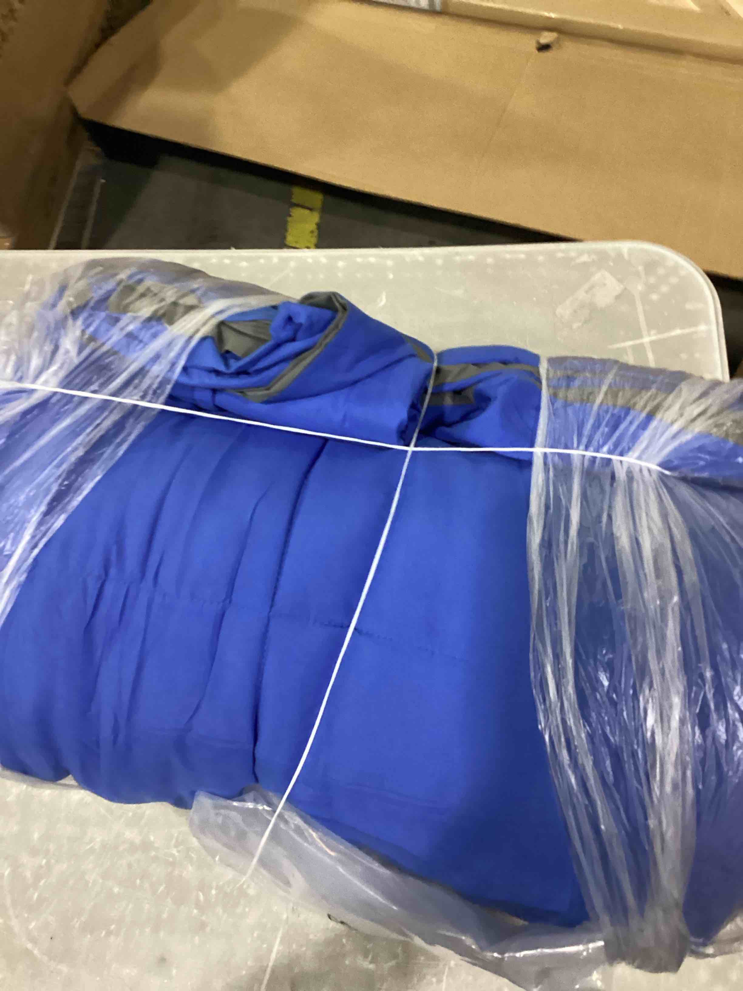 https://s3.amazonaws.com/lotting-images-prod/bidfta/PPE1452561_1741271221851.jpeg