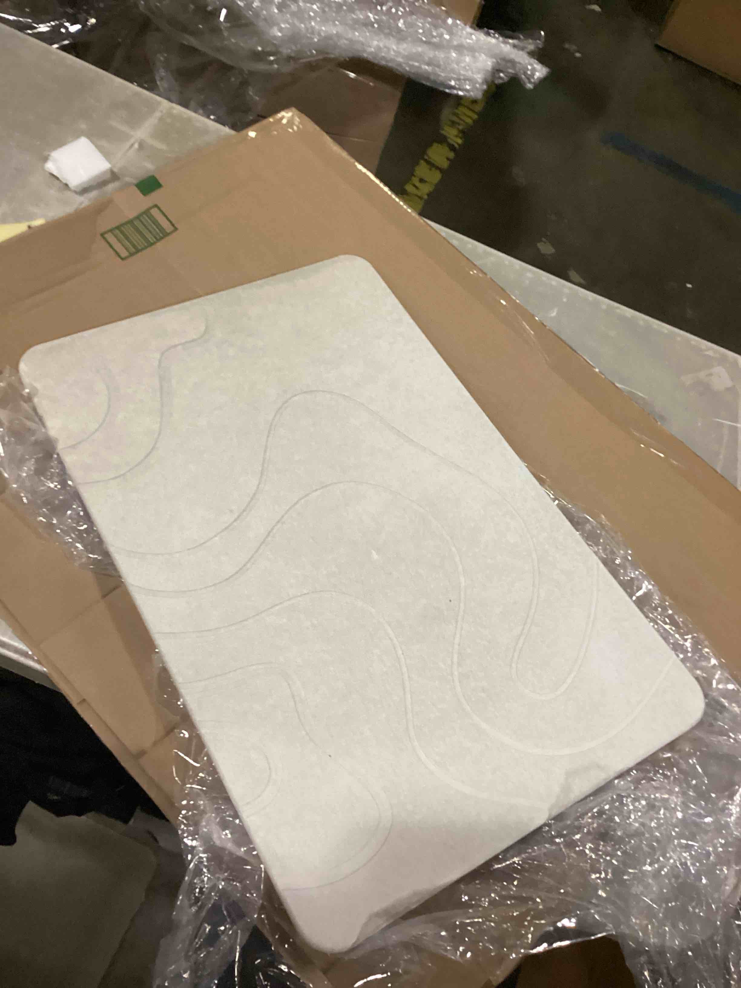https://s3.amazonaws.com/lotting-images-prod/bidfta/PPE1452814_1741609533101.jpeg