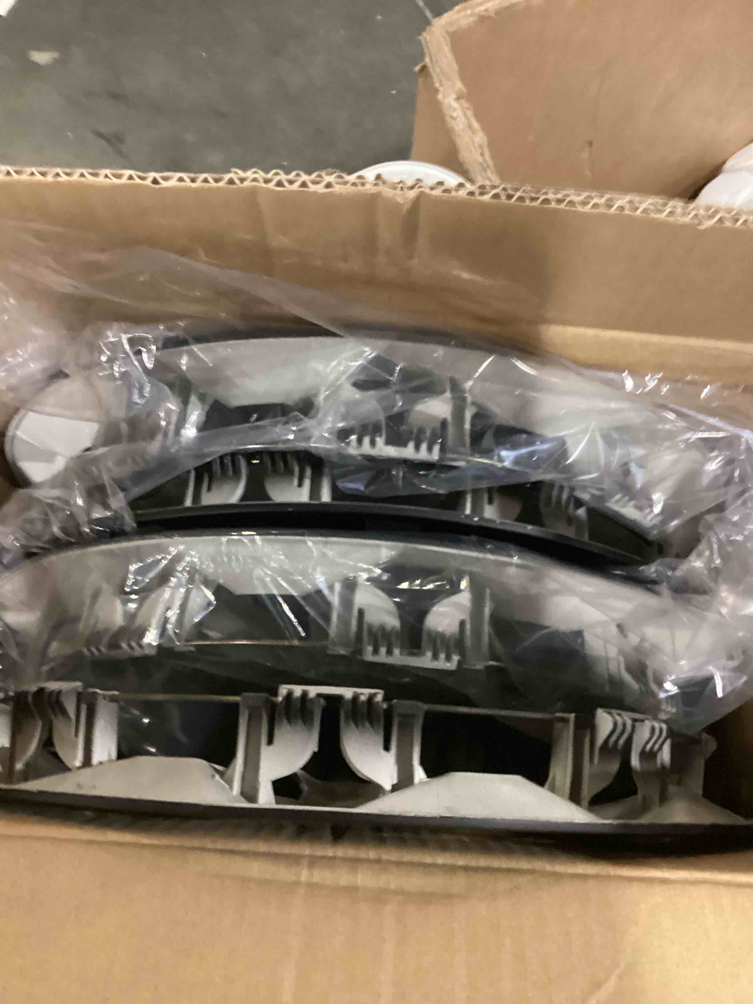 https://s3.amazonaws.com/lotting-images-prod/bidfta/PPE1452852_1741616316638.jpeg