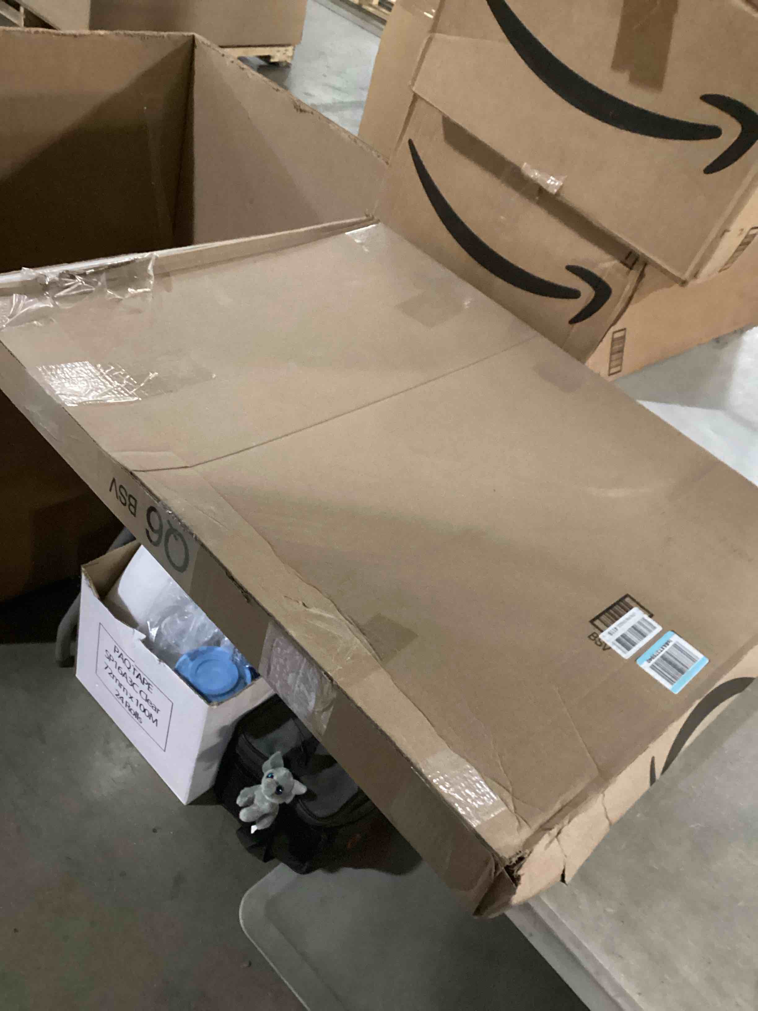 https://s3.amazonaws.com/lotting-images-prod/bidfta/PPE1453935_1741090636537.jpeg