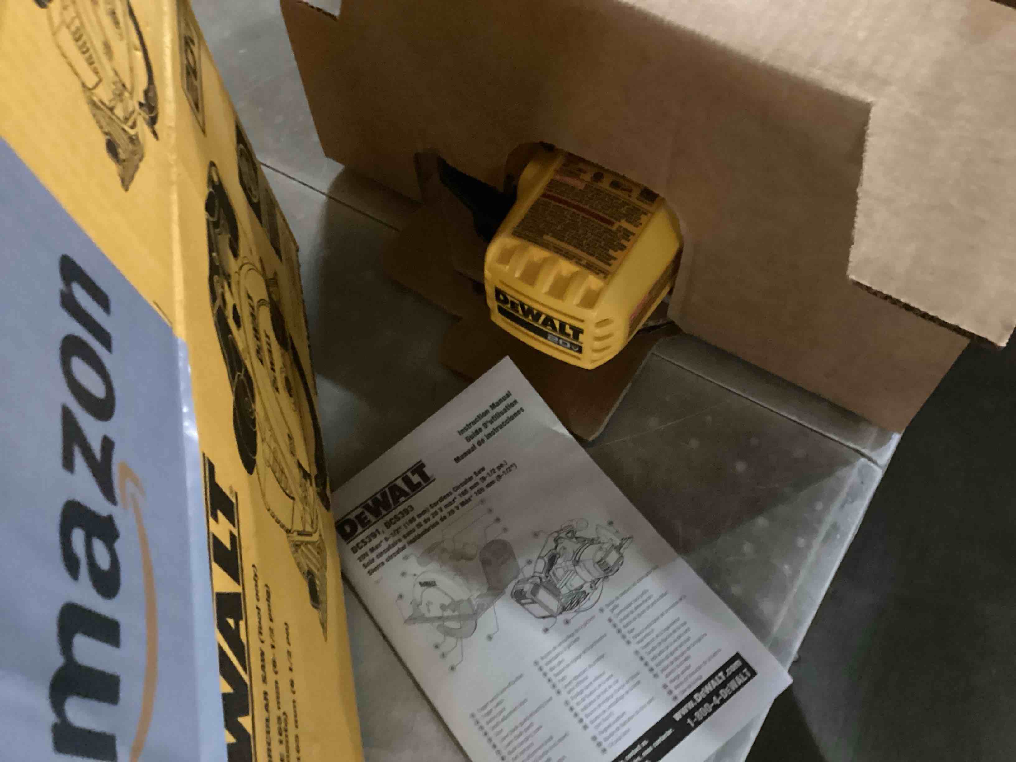 https://s3.amazonaws.com/lotting-images-prod/bidfta/PPE1454107_1741179818439.jpeg