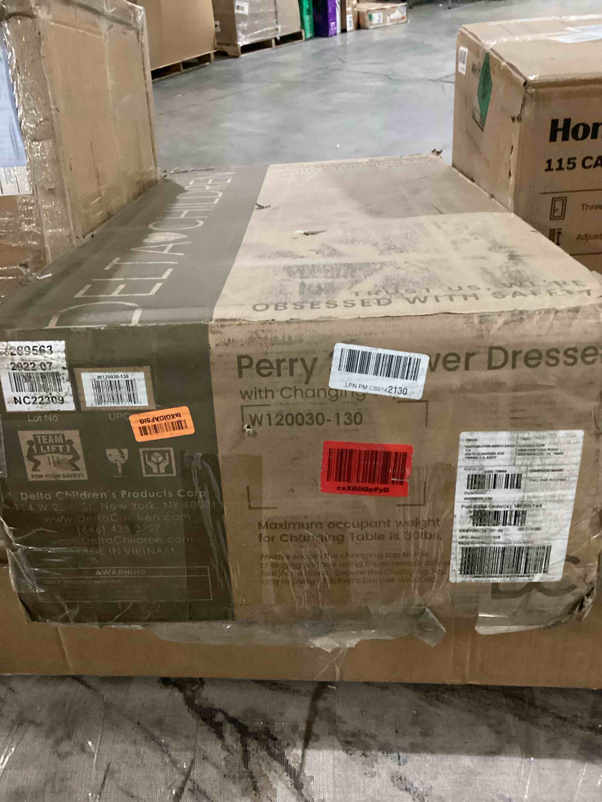 https://s3.amazonaws.com/lotting-images-prod/bidfta/PPE1454368_1741349407992.jpeg