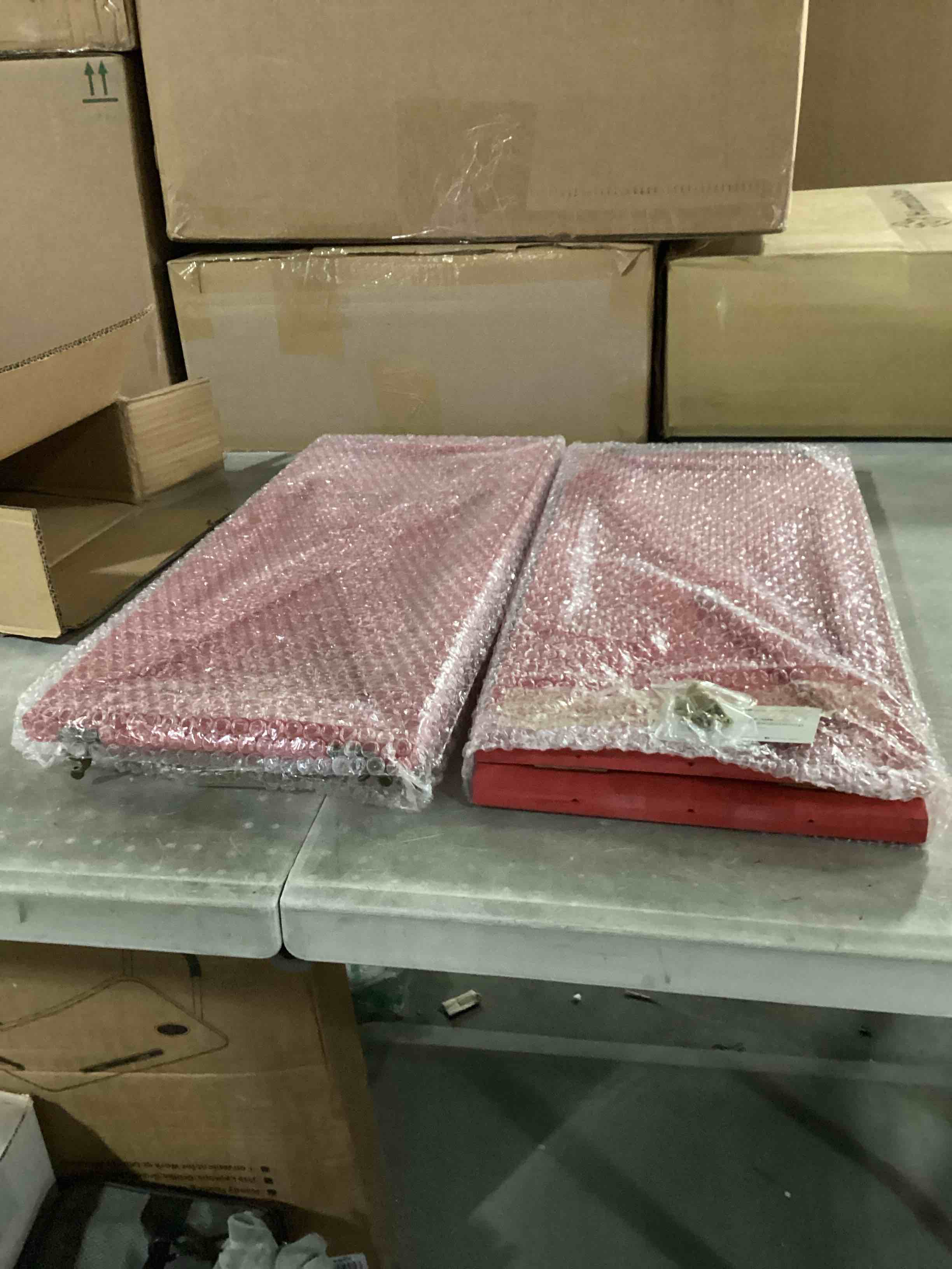https://s3.amazonaws.com/lotting-images-prod/bidfta/PPE1454472_1741608257866.jpeg
