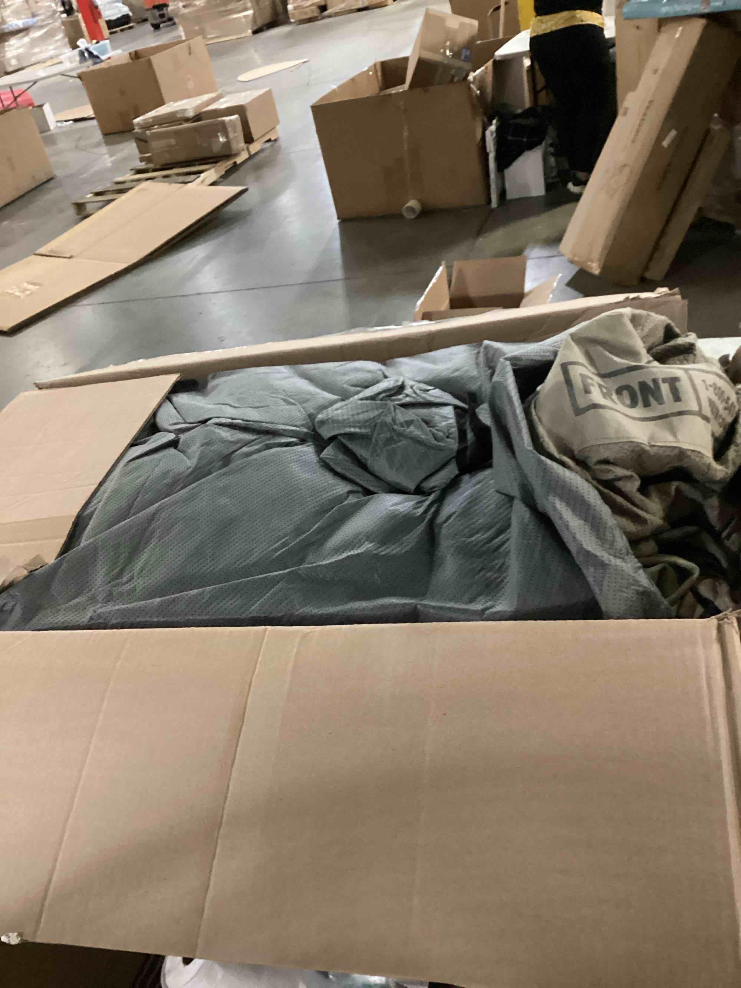 https://s3.amazonaws.com/lotting-images-prod/bidfta/PPE1454510_1741614114277.jpeg
