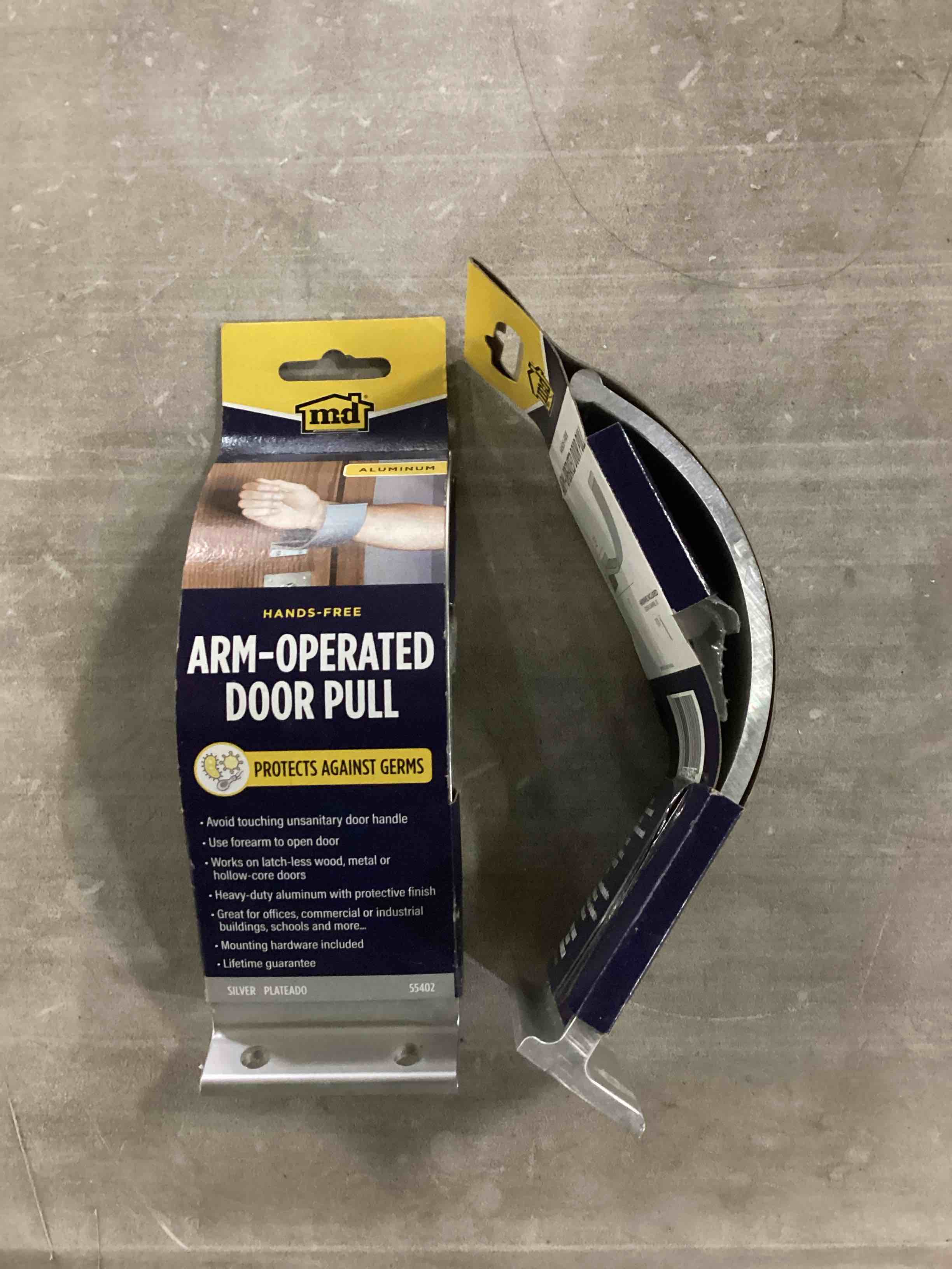https://s3.amazonaws.com/lotting-images-prod/bidfta/PPE1454854_1741804785899.jpeg