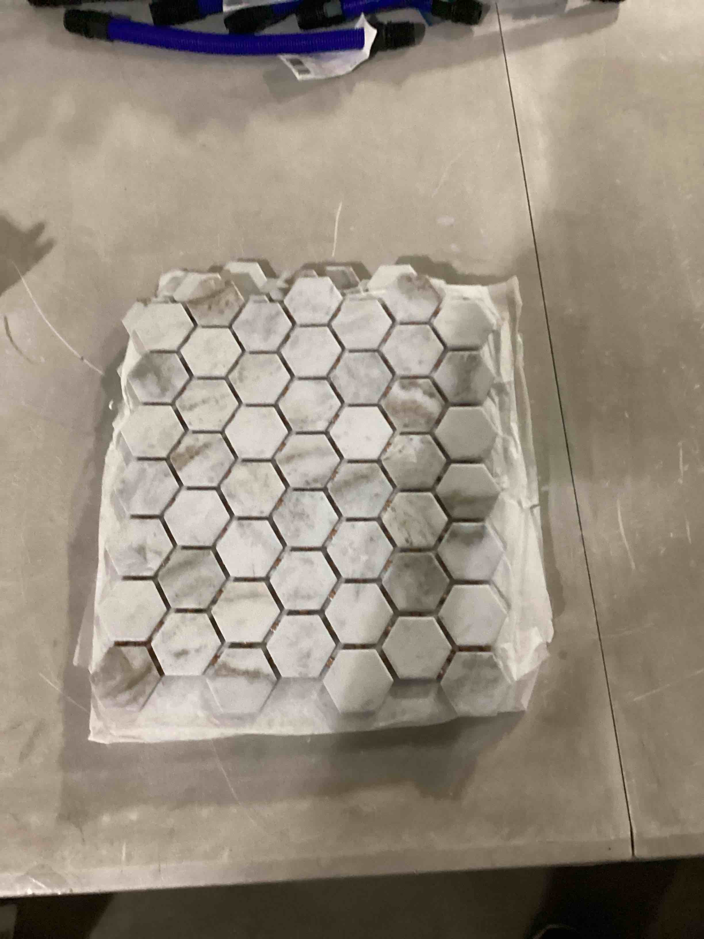 https://s3.amazonaws.com/lotting-images-prod/bidfta/PPE1455054_1741891253593.jpeg