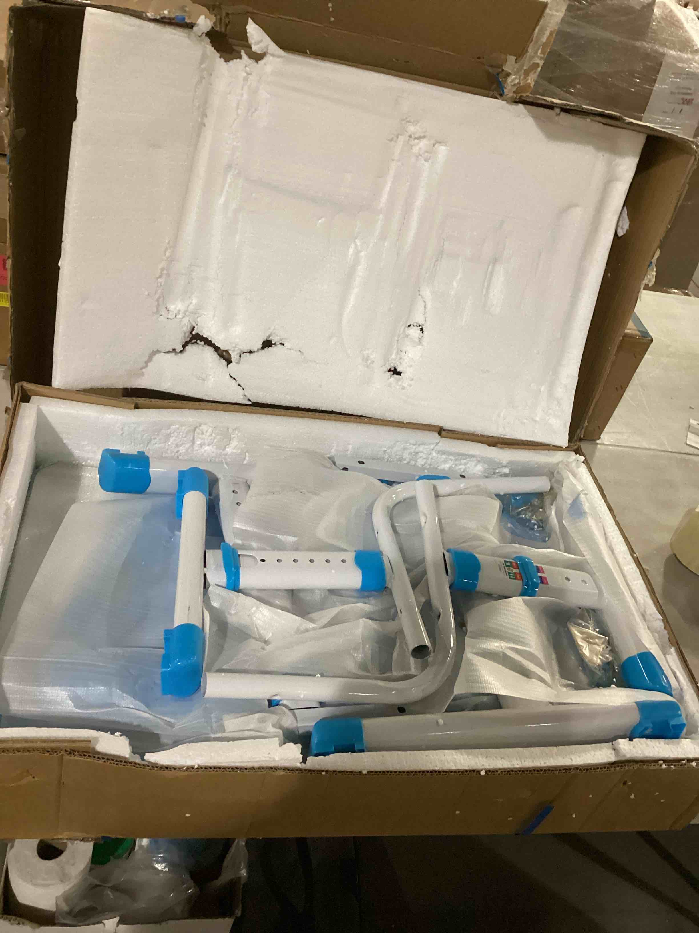 https://s3.amazonaws.com/lotting-images-prod/bidfta/PPE1455321_1742224343028.jpeg