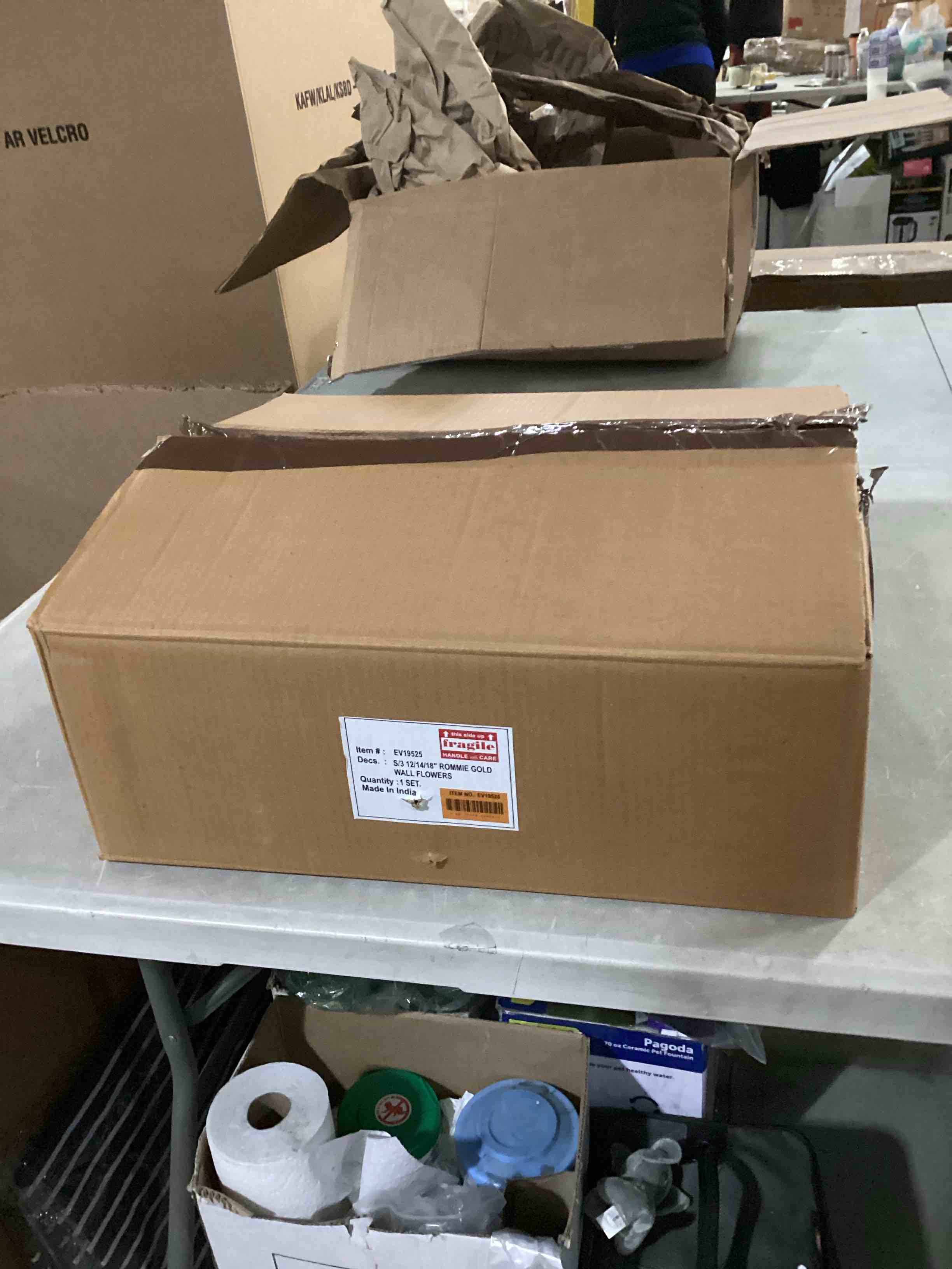 https://s3.amazonaws.com/lotting-images-prod/bidfta/PPE1455629_1742485913135.jpeg