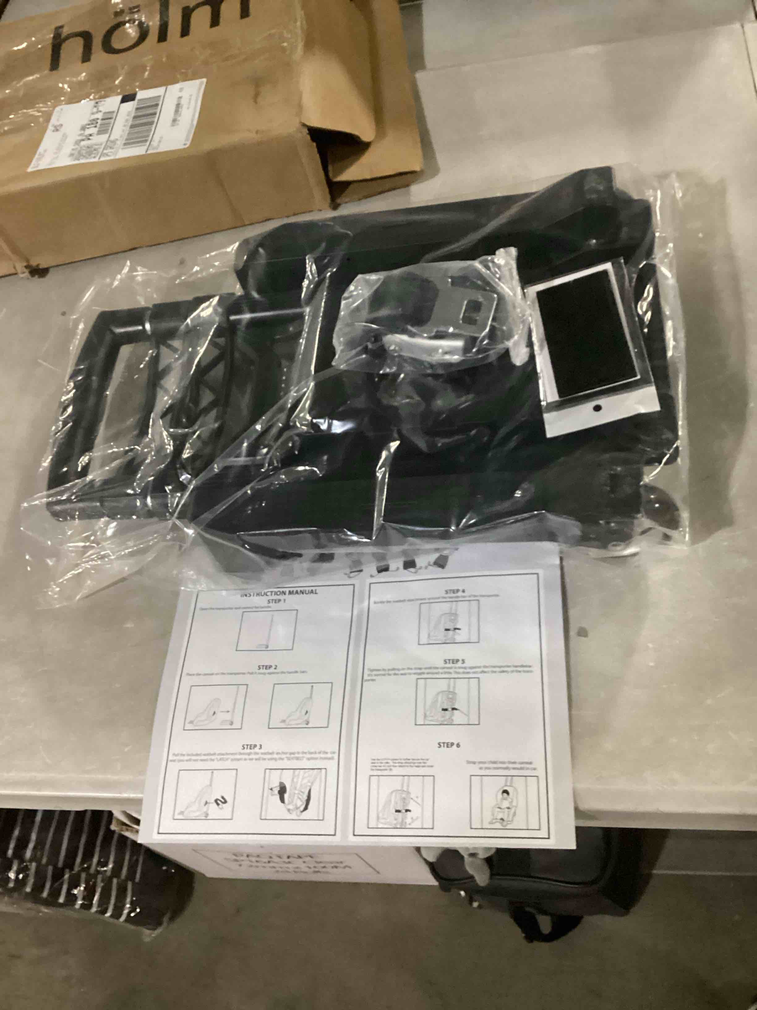 https://s3.amazonaws.com/lotting-images-prod/bidfta/PPE1455727_1742571319076.jpeg