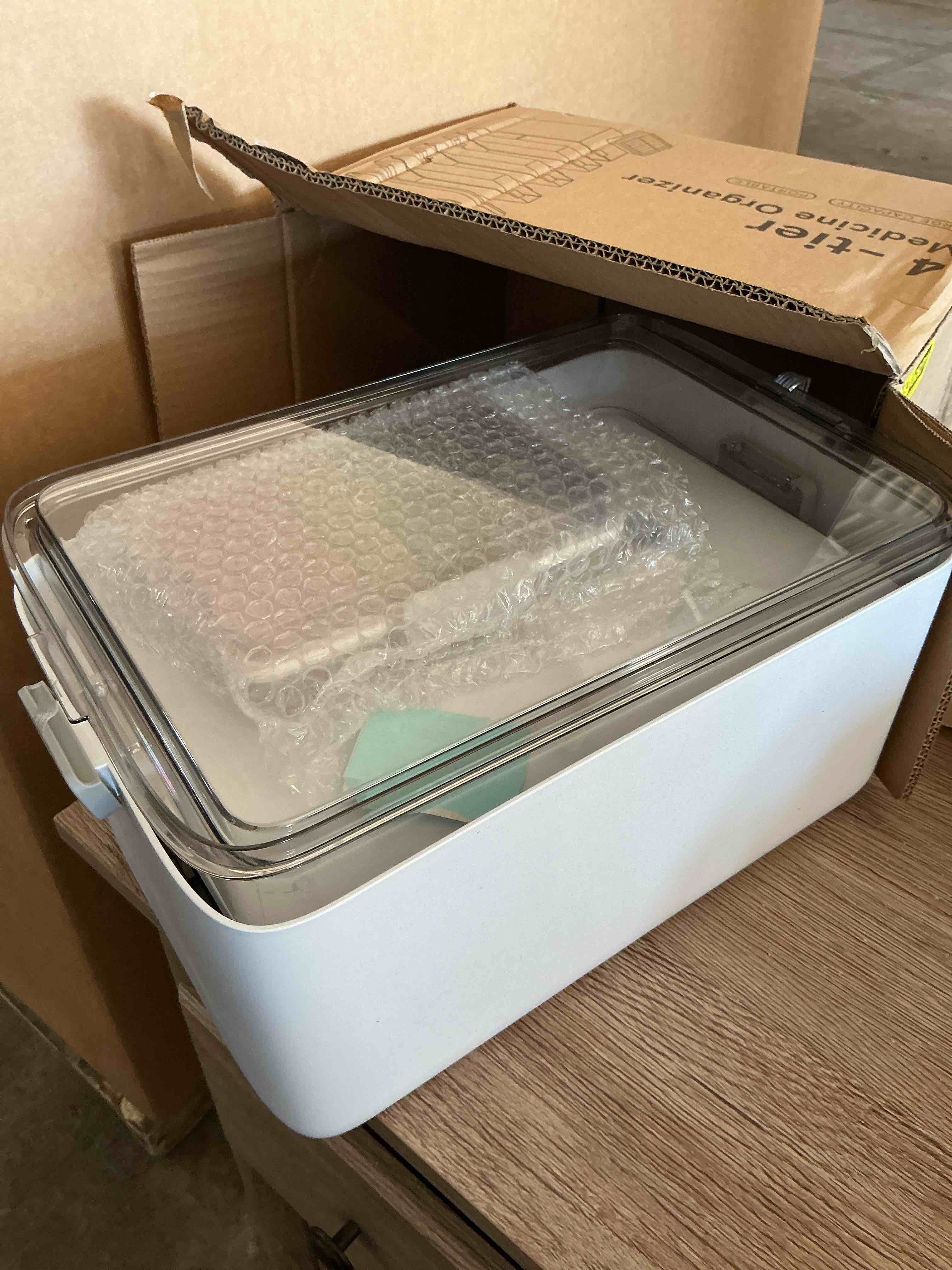 https://s3.amazonaws.com/lotting-images-prod/bidfta/PPE1456197_1789490868868.jpeg