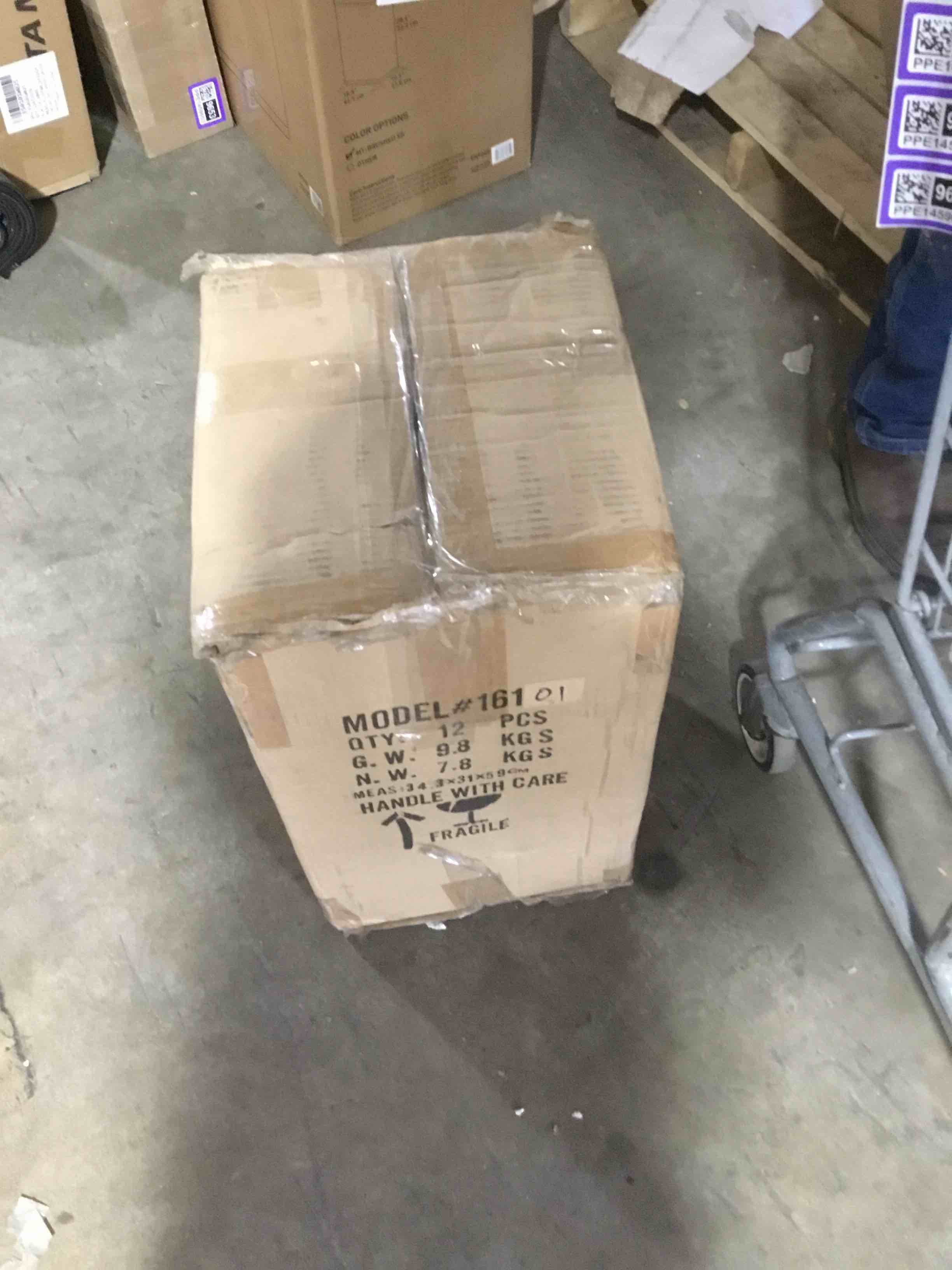 https://s3.amazonaws.com/lotting-images-prod/bidfta/PPE1459660_1747079279280.jpeg