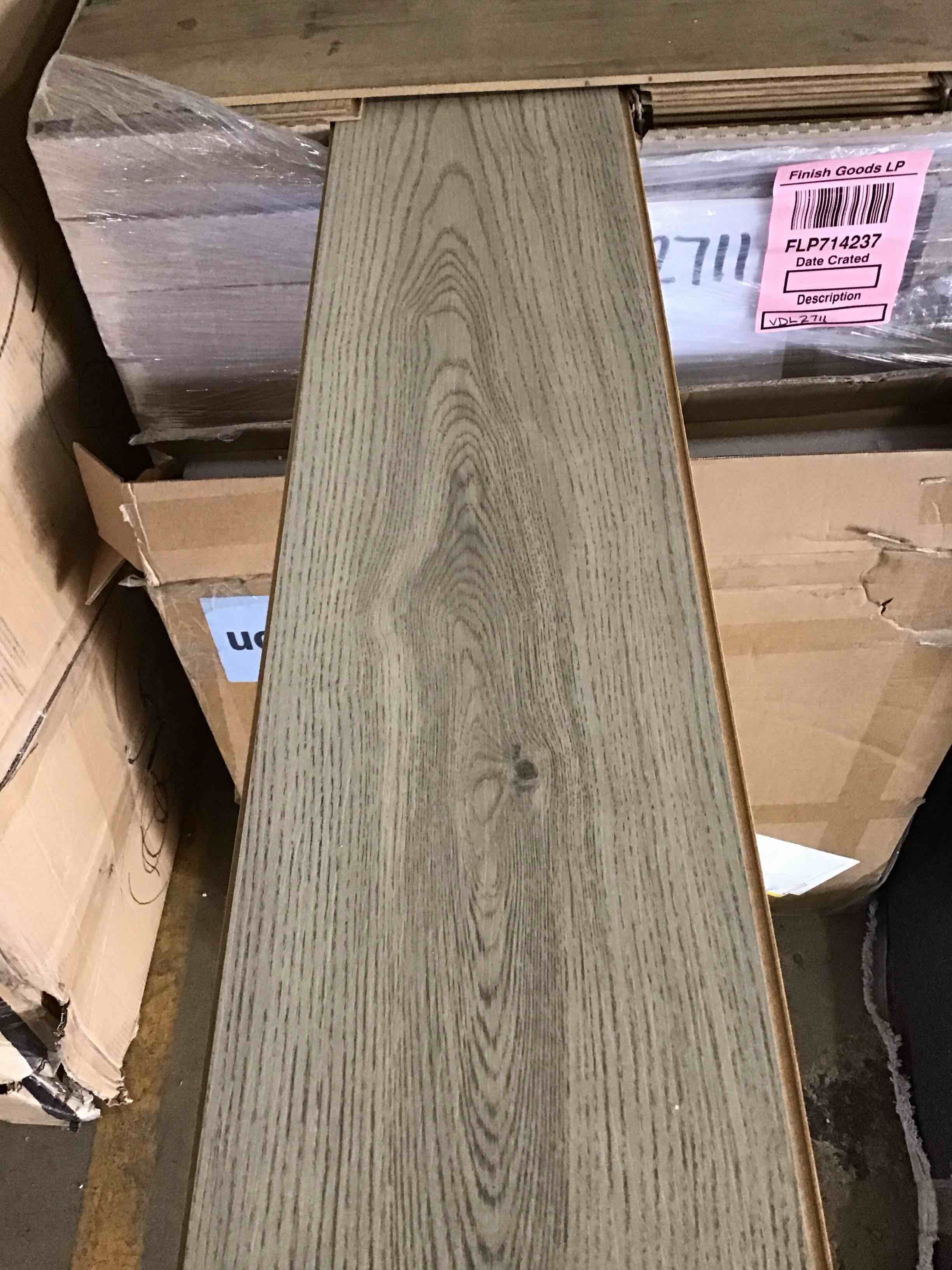 1,332.18 sq ft 7.5 x 50.75 7mm laminate flooring your bid per sq ft 