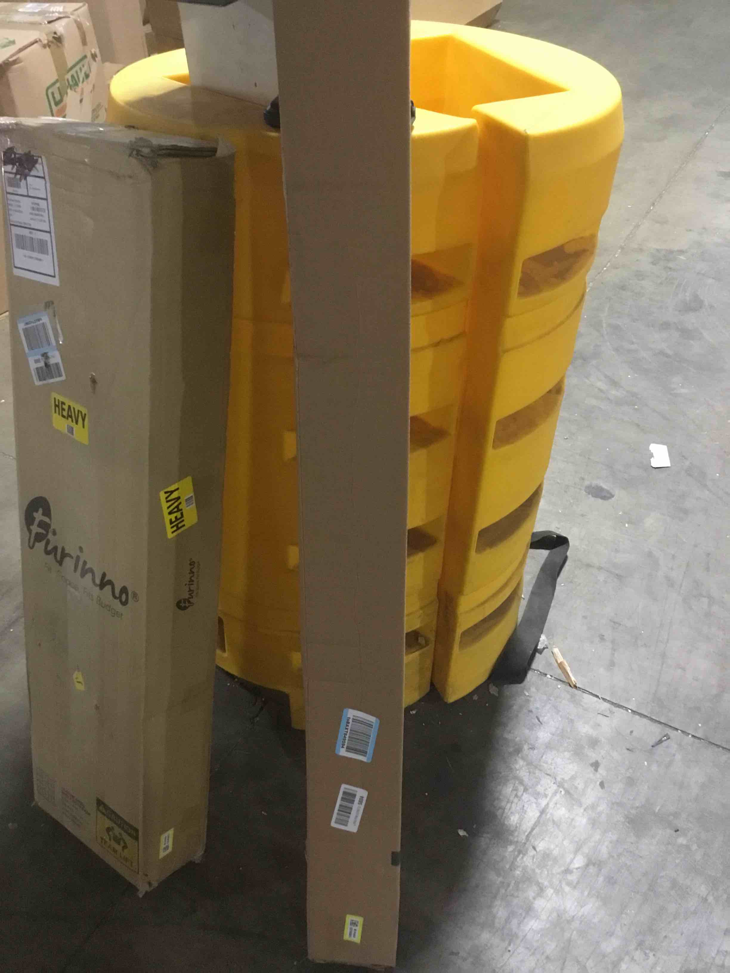 https://s3.amazonaws.com/lotting-images-prod/bidfta/PPE1459987_1756842951739.jpeg