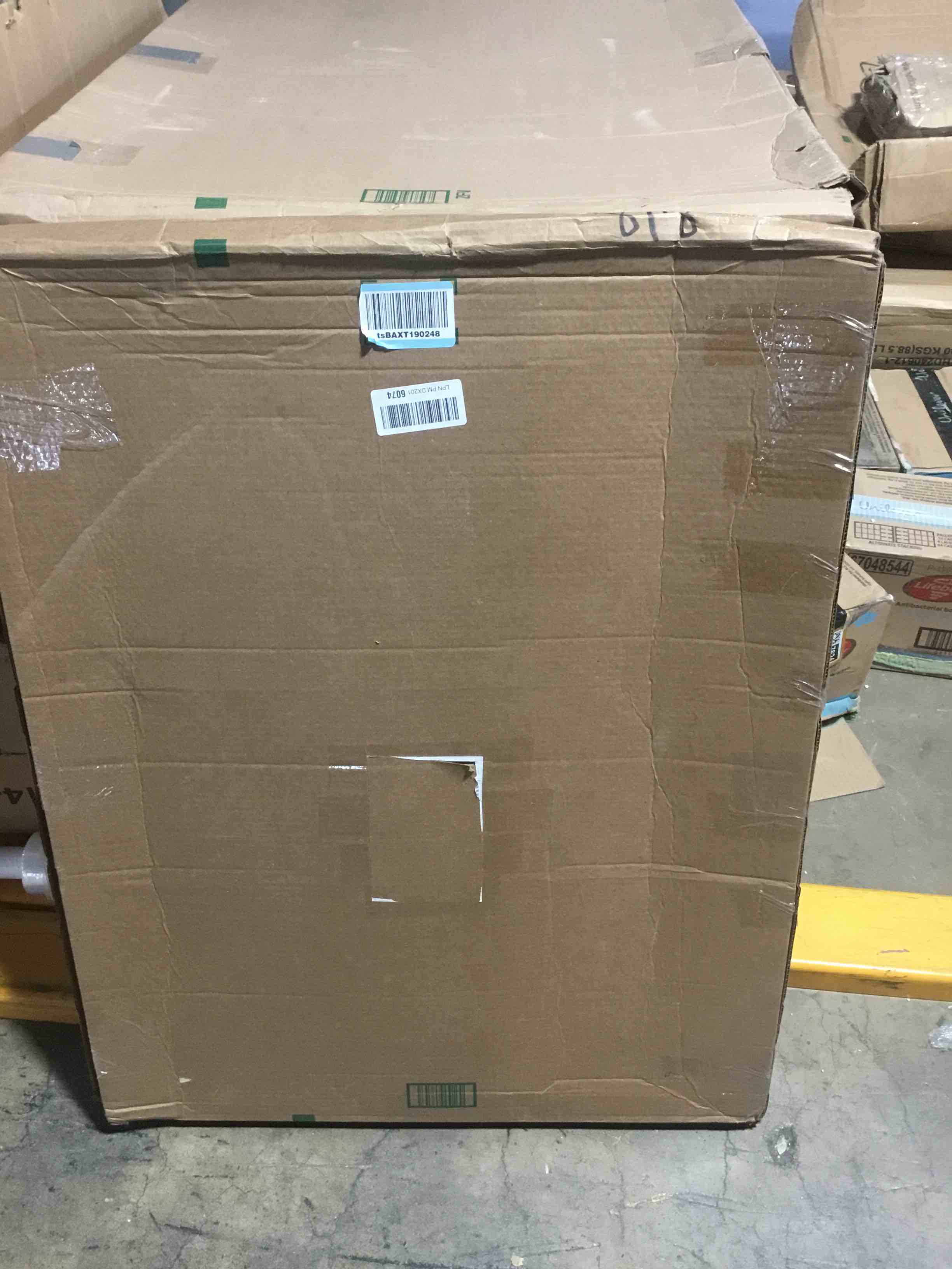 https://s3.amazonaws.com/lotting-images-prod/bidfta/PPE1460020_1757365618597.jpeg