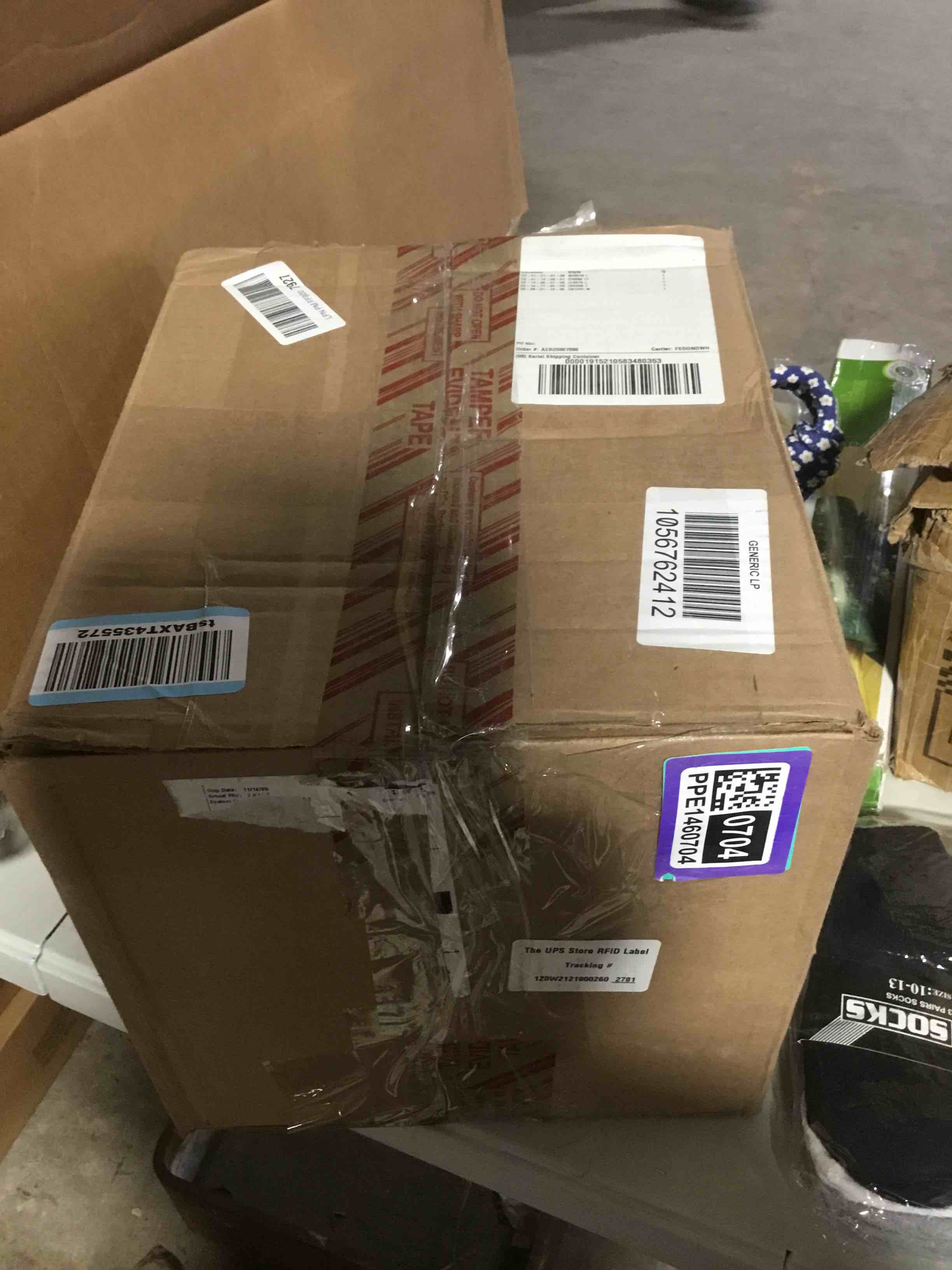 Condition photo showing Good Condition for Mxmoonant Centrifuge Machine Benchtop Electric Centrifuges with Timer and Speed Control for Lab School Scientific Research 20mlX6 Rotors (110V US Plug) (800-1)