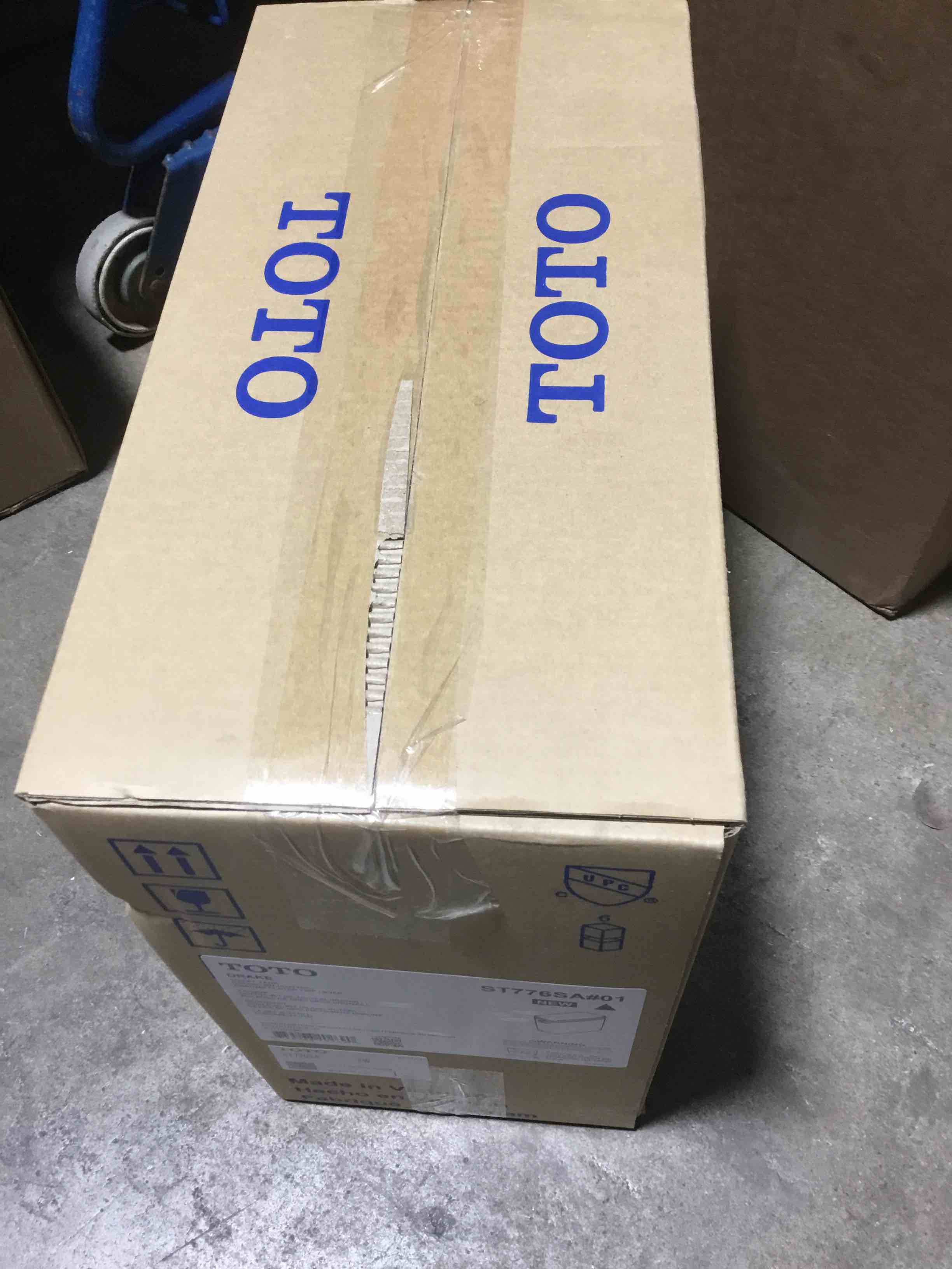 Condition photo showing New/Like New for TOTO Drake 1.6 GPF Toilet Tank with WASHLET+ Auto Flush Compatibility, Cotton White - ST776SA#01