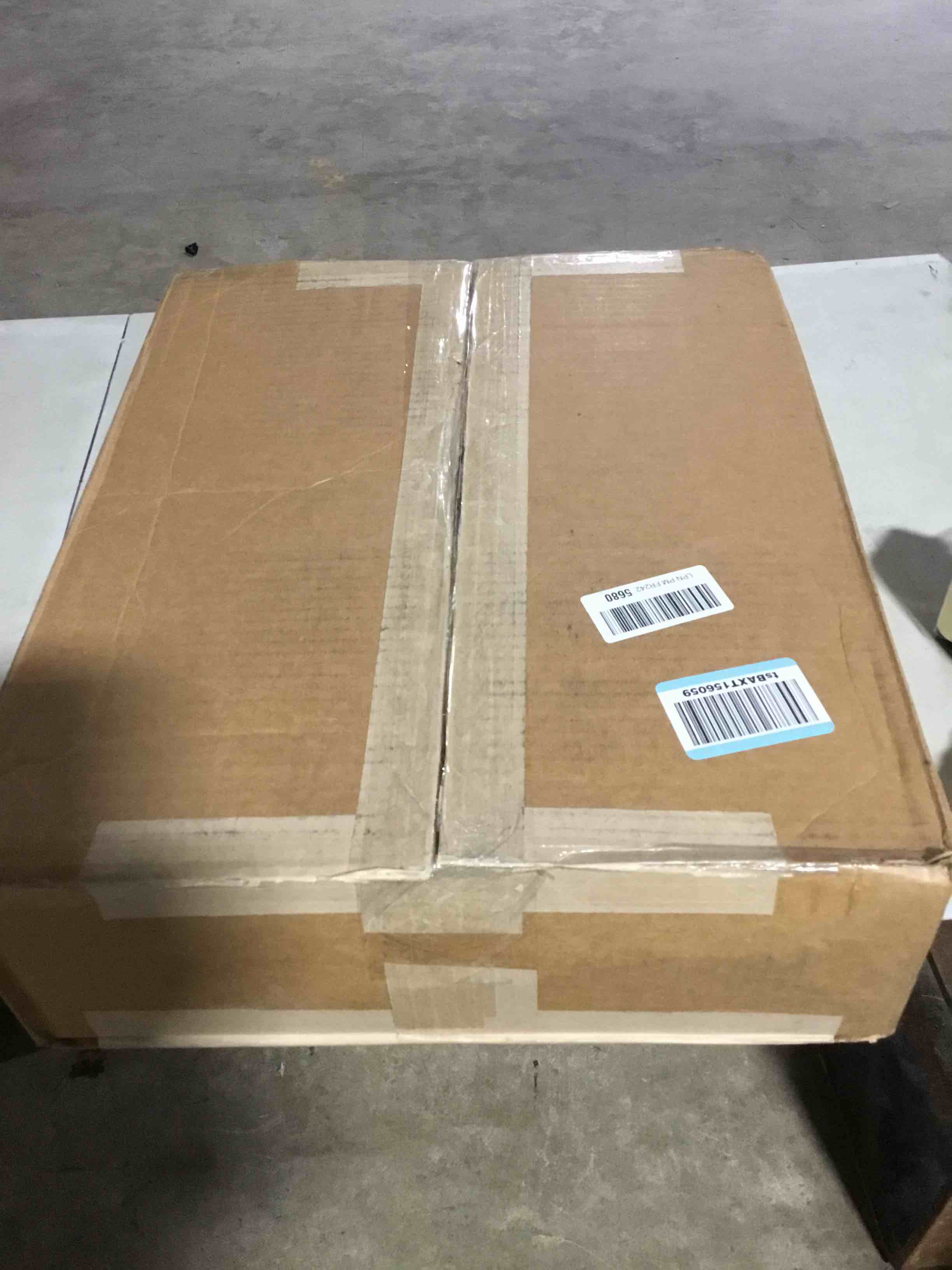 Condition photo showing Good Condition for 9U Wall Mount Rack Open Frame 19 Inch Server Equipment 2 Post Network Cabinet 18 inches Depth Black by Tedgetal