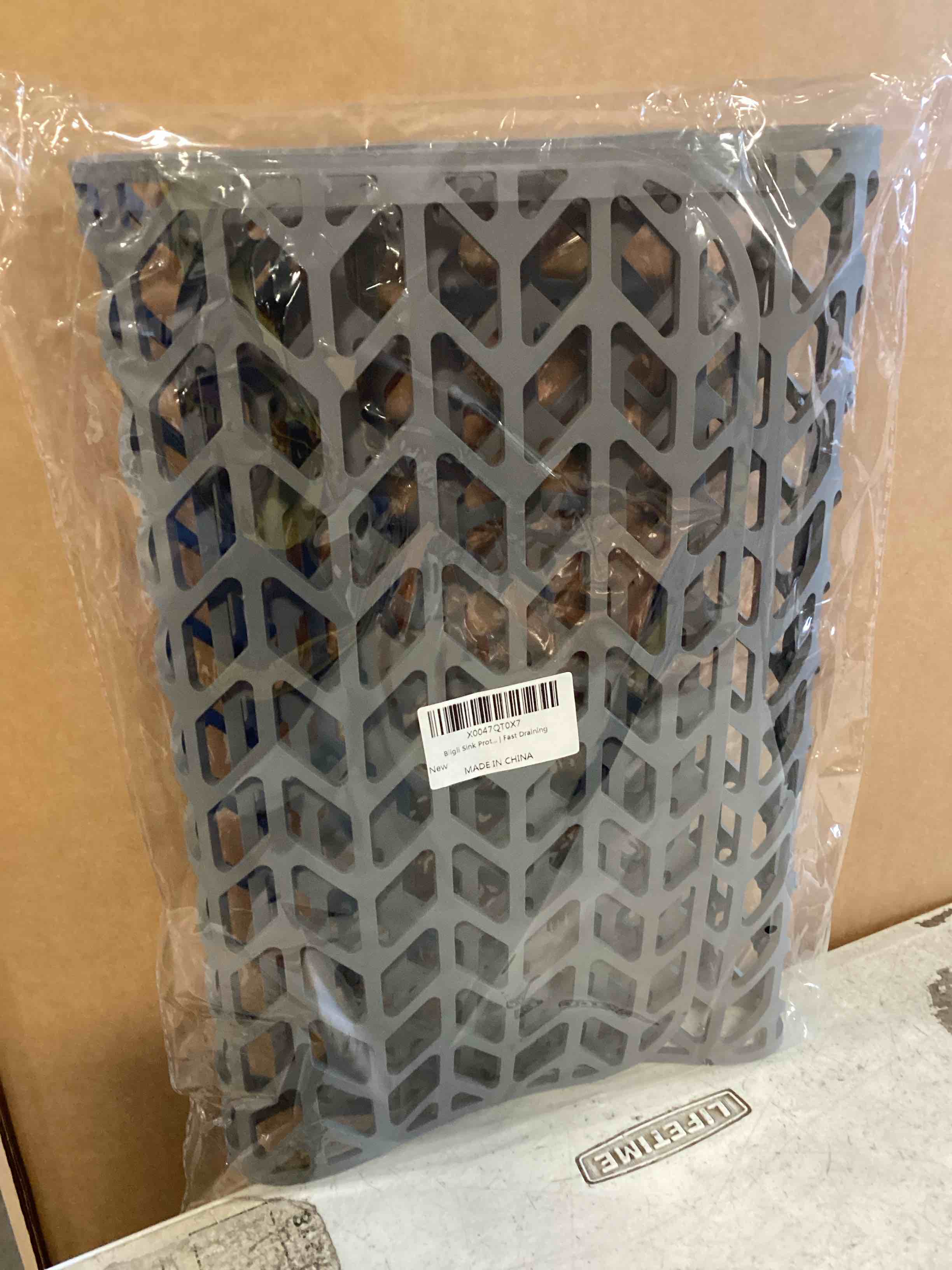 https://s3.amazonaws.com/lotting-images-prod/bidfta/PPE1463597_1732635895086.jpeg