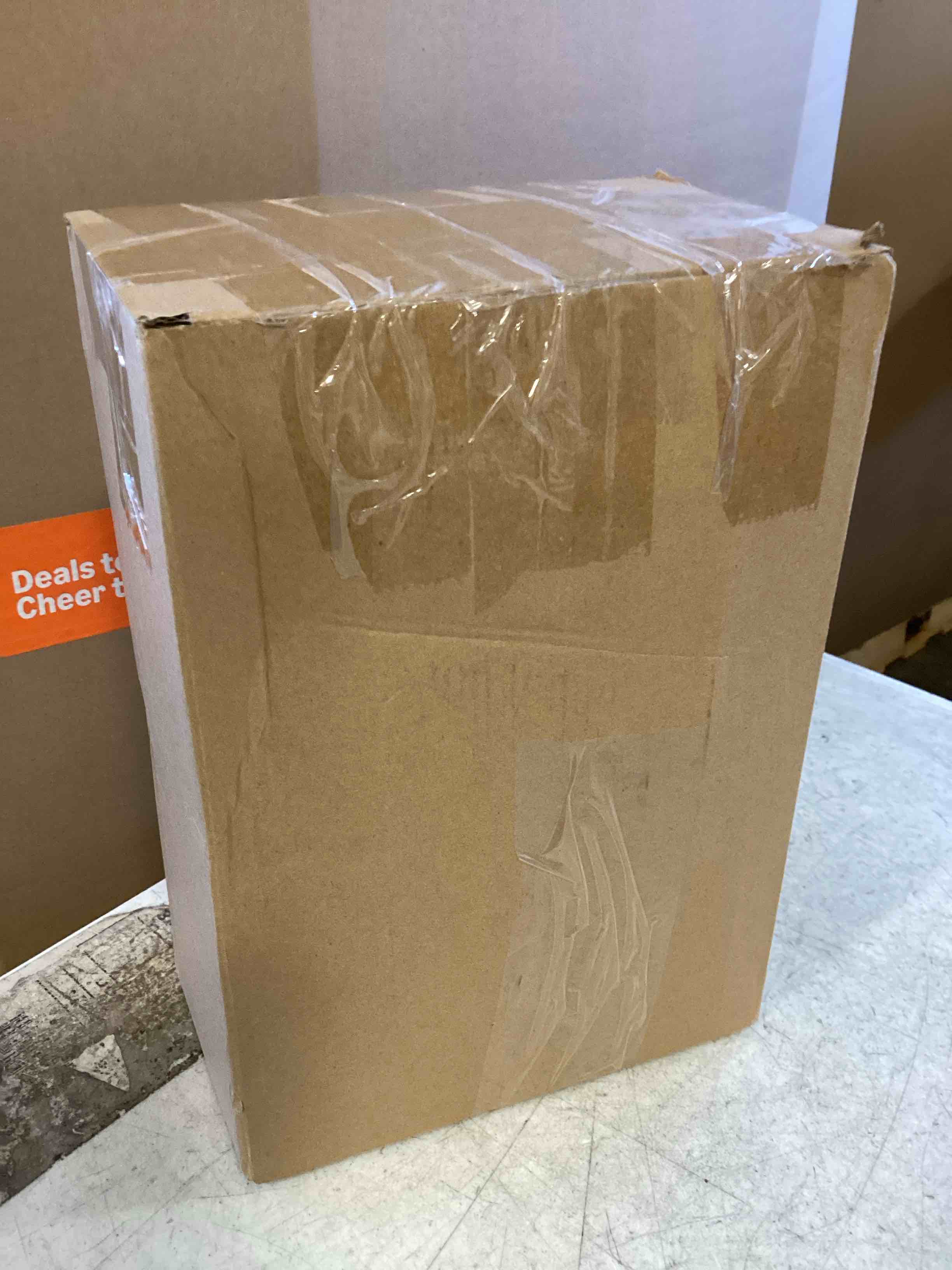 https://s3.amazonaws.com/lotting-images-prod/bidfta/PPE1463660_1732644869082.jpeg
