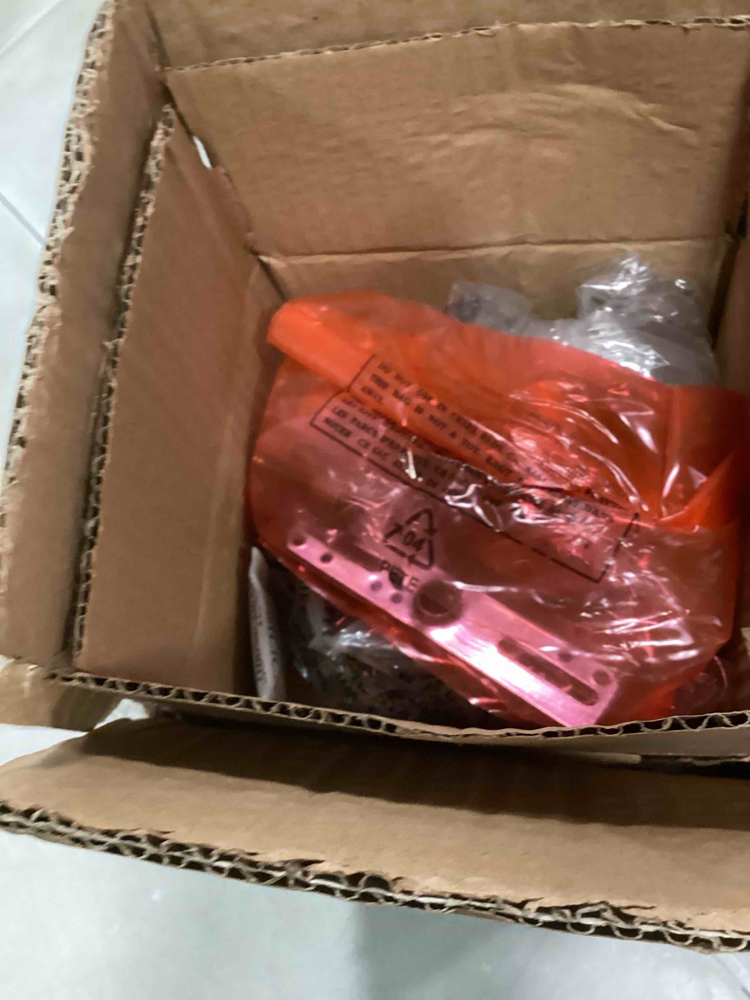 https://s3.amazonaws.com/lotting-images-prod/bidfta/PPE1465219_1733428546776.jpeg
