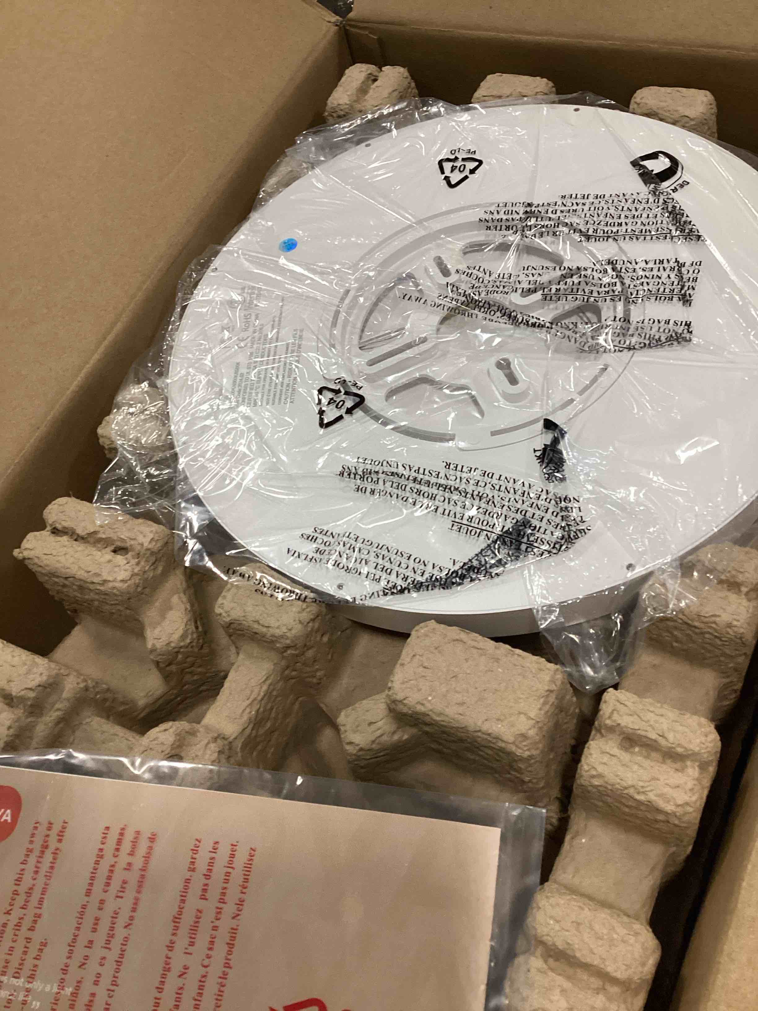 https://s3.amazonaws.com/lotting-images-prod/bidfta/PPE1465779_1733931712193.jpeg