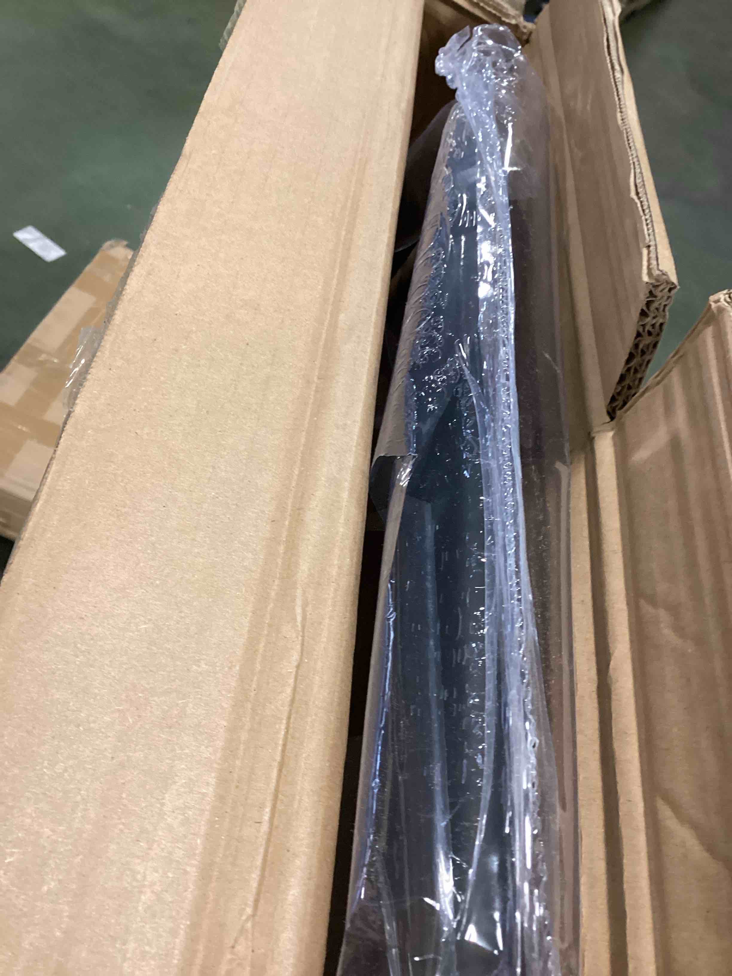 https://s3.amazonaws.com/lotting-images-prod/bidfta/PPE1465784_1733932729627.jpeg