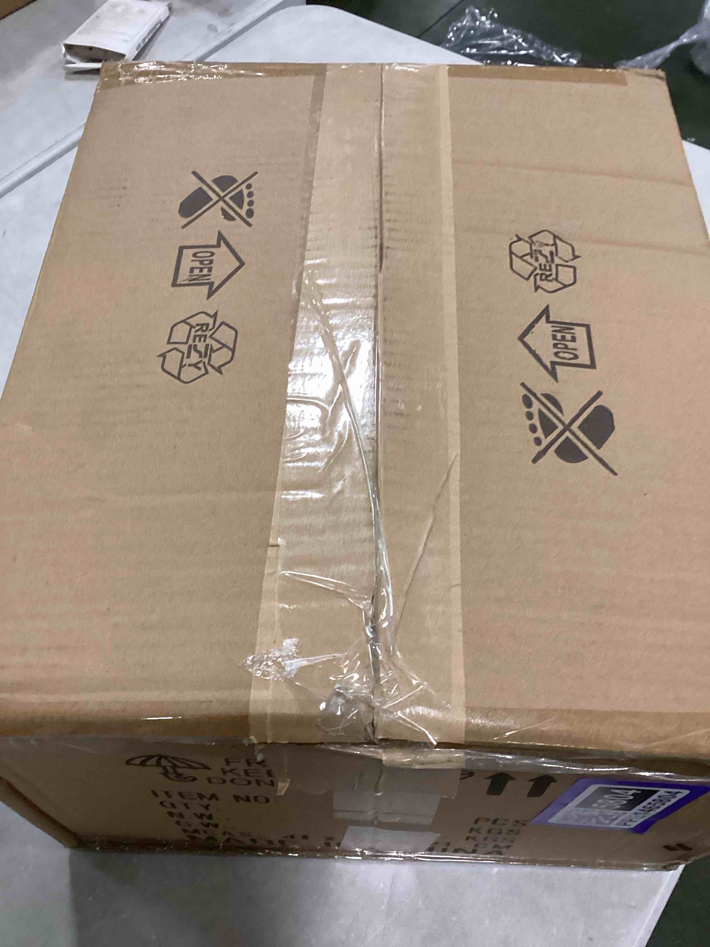 https://s3.amazonaws.com/lotting-images-prod/bidfta/PPE1465804_1733935840378.jpeg
