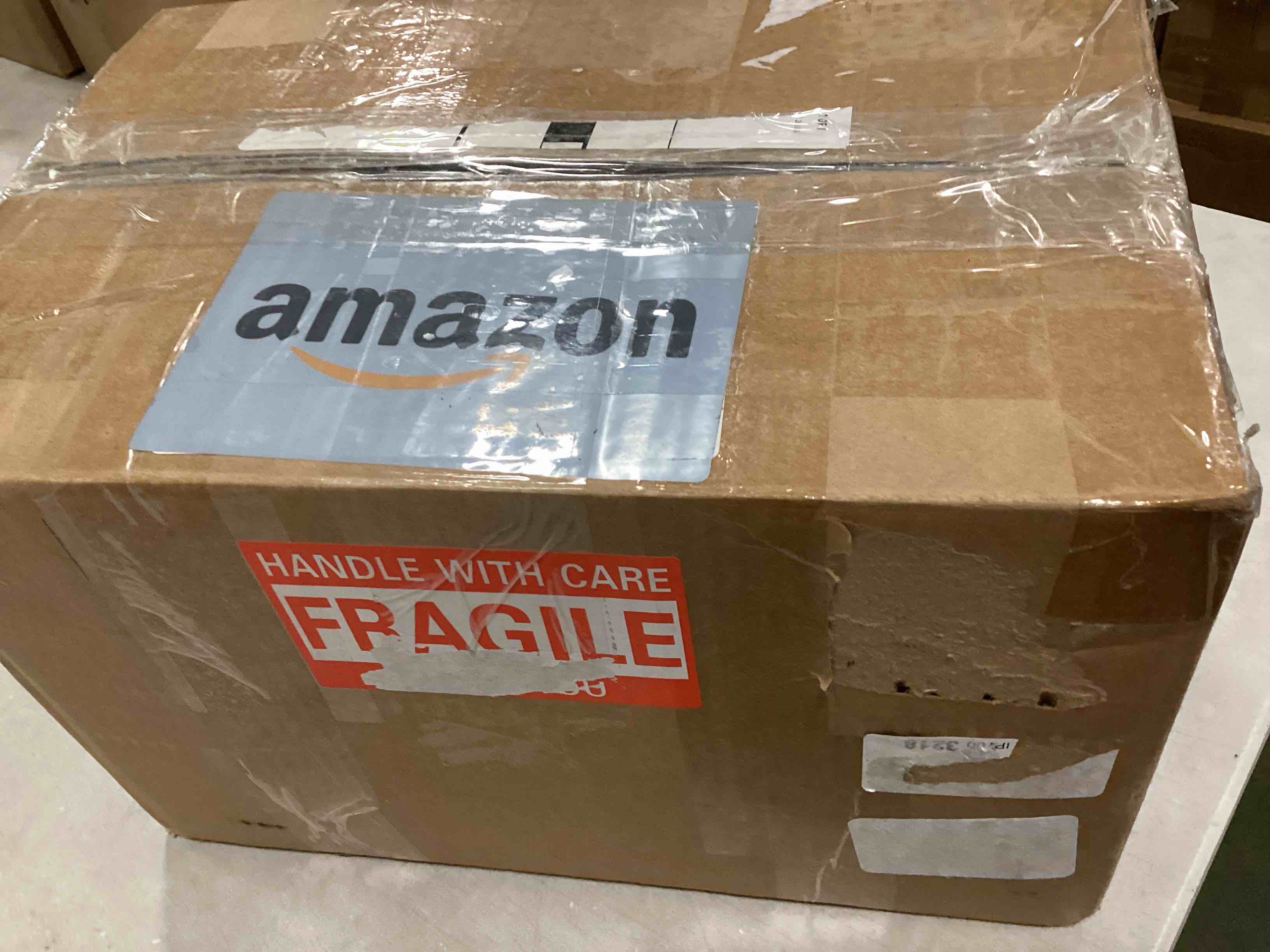 https://s3.amazonaws.com/lotting-images-prod/bidfta/PPE1465820_1733940717873.jpeg