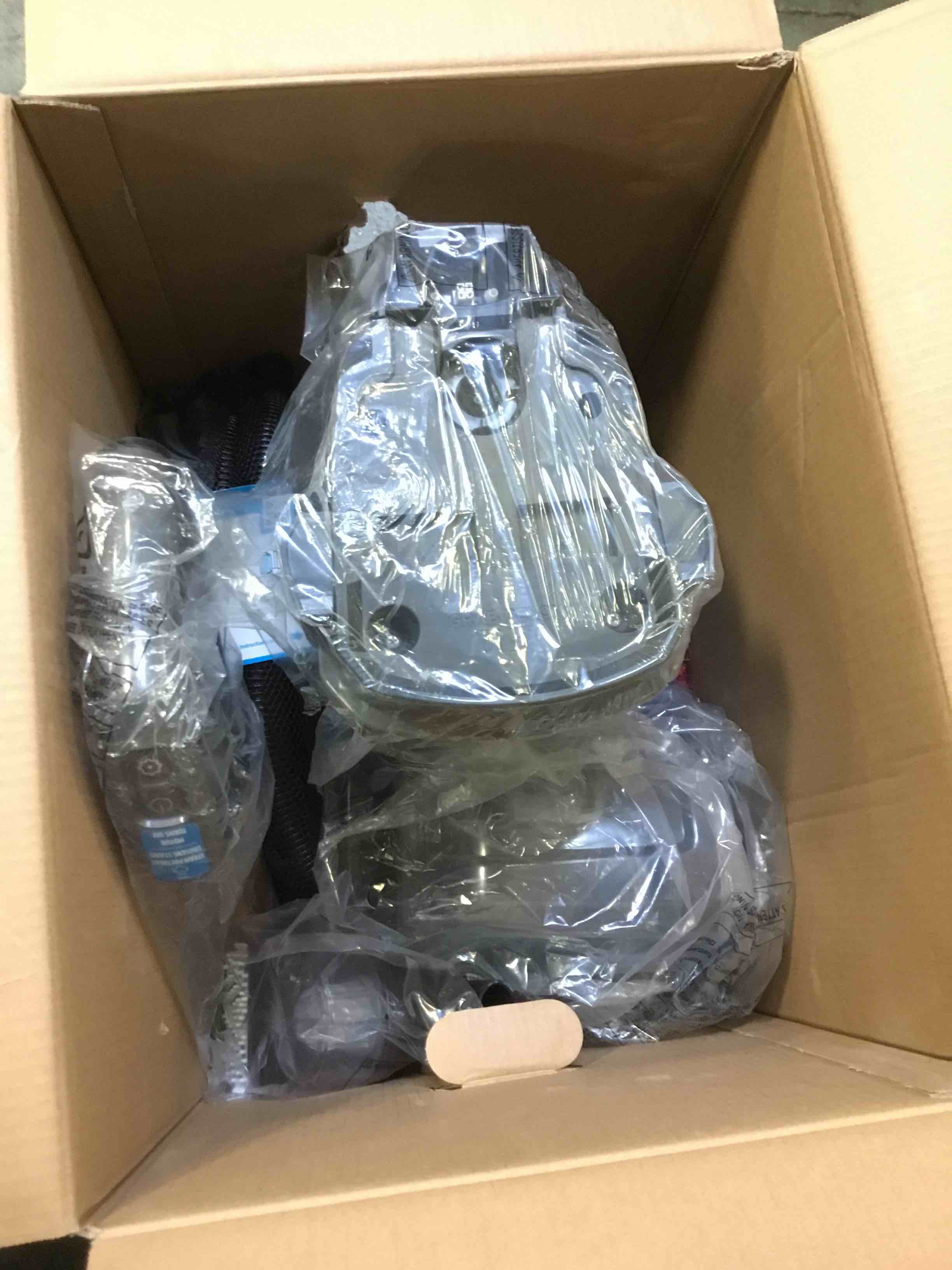 https://s3.amazonaws.com/lotting-images-prod/bidfta/PPE1466734_1734633683730.jpeg