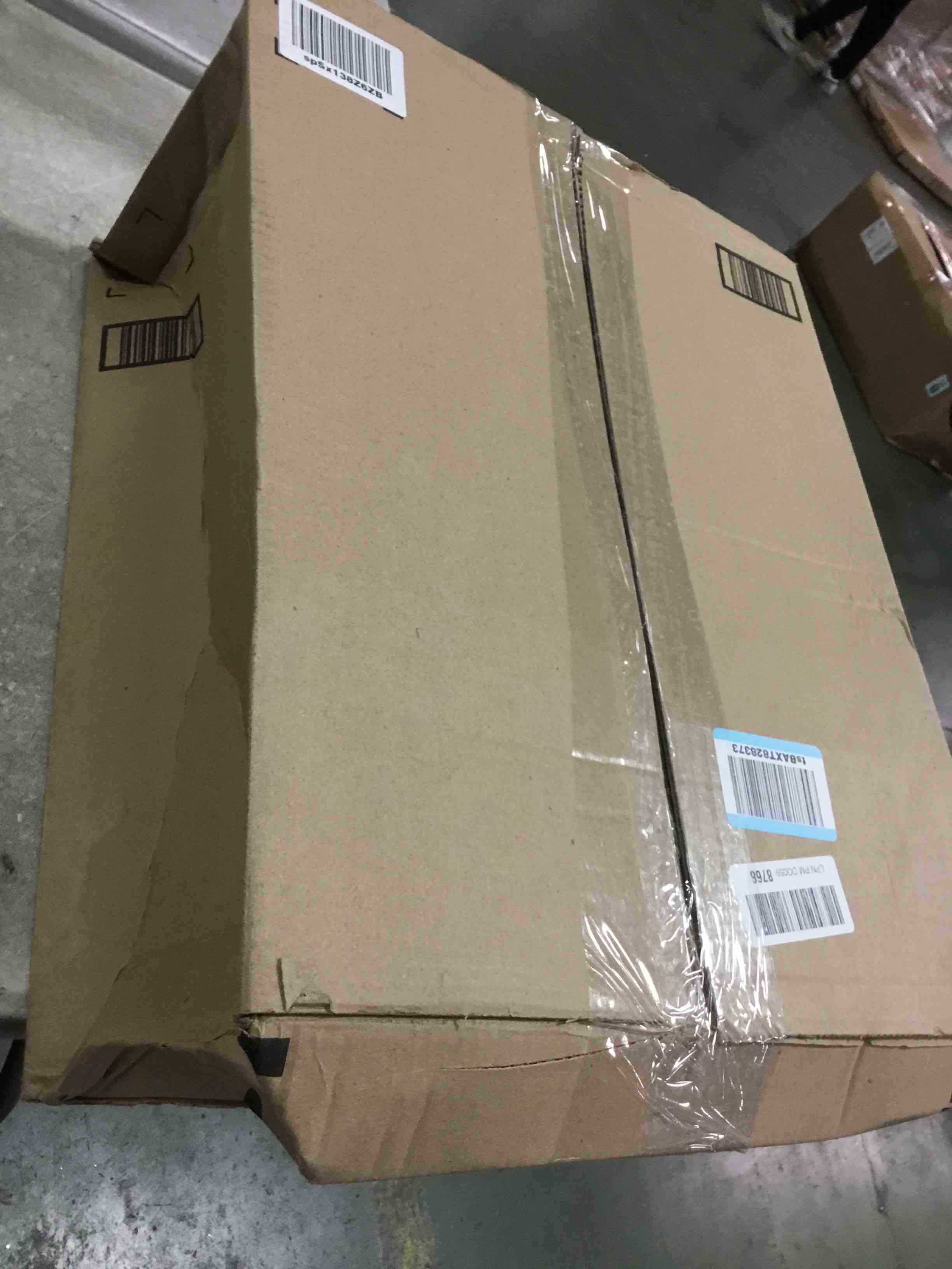 https://s3.amazonaws.com/lotting-images-prod/bidfta/PPE1467147_1735656434767.jpeg