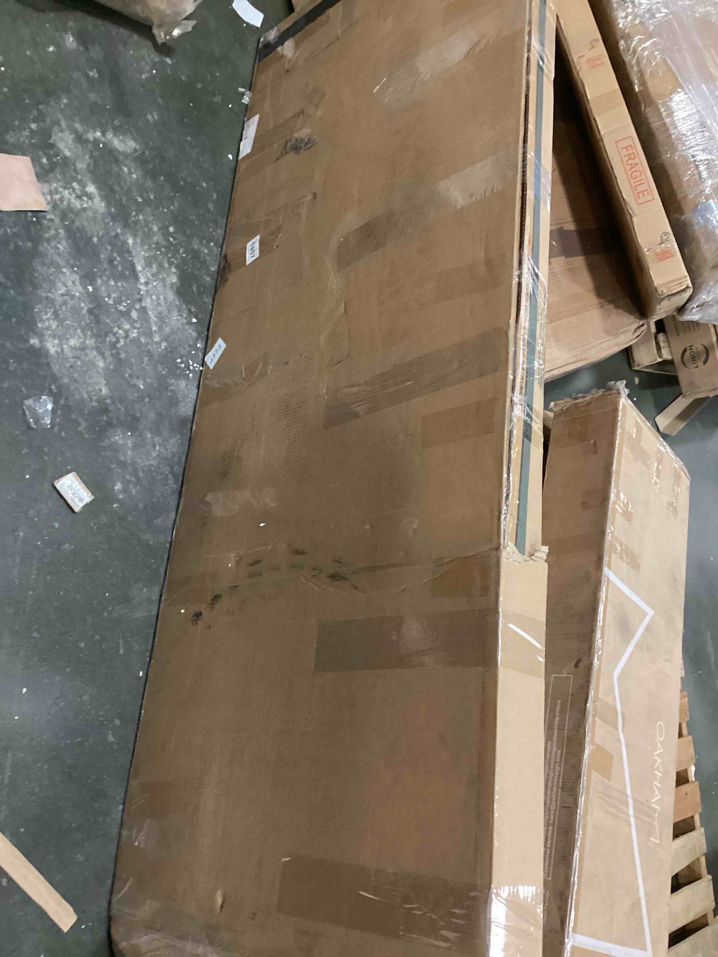 https://s3.amazonaws.com/lotting-images-prod/bidfta/PPE1467705_1736284295972.jpeg