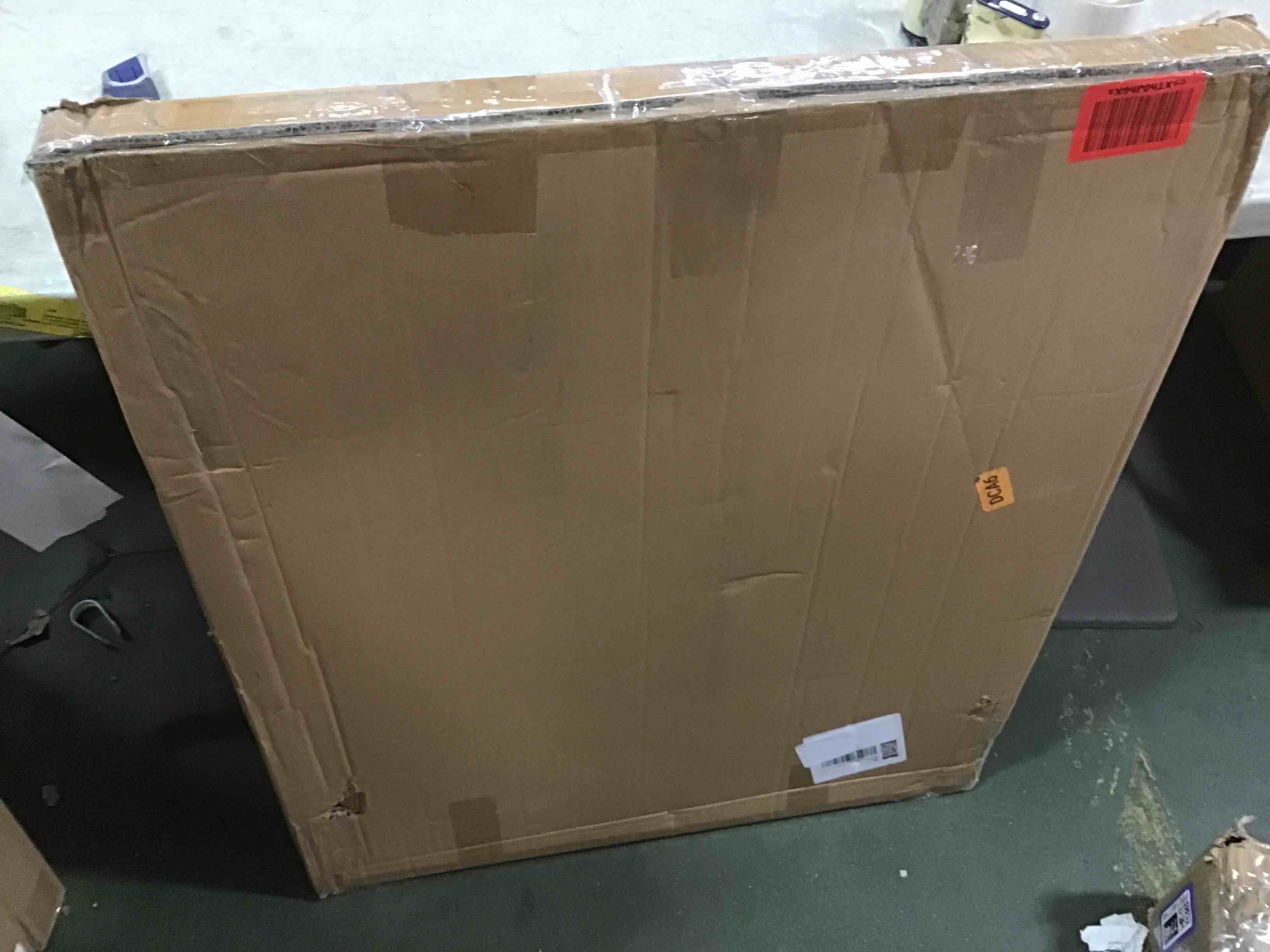 https://s3.amazonaws.com/lotting-images-prod/bidfta/PPE1467771_1736345926719.jpeg