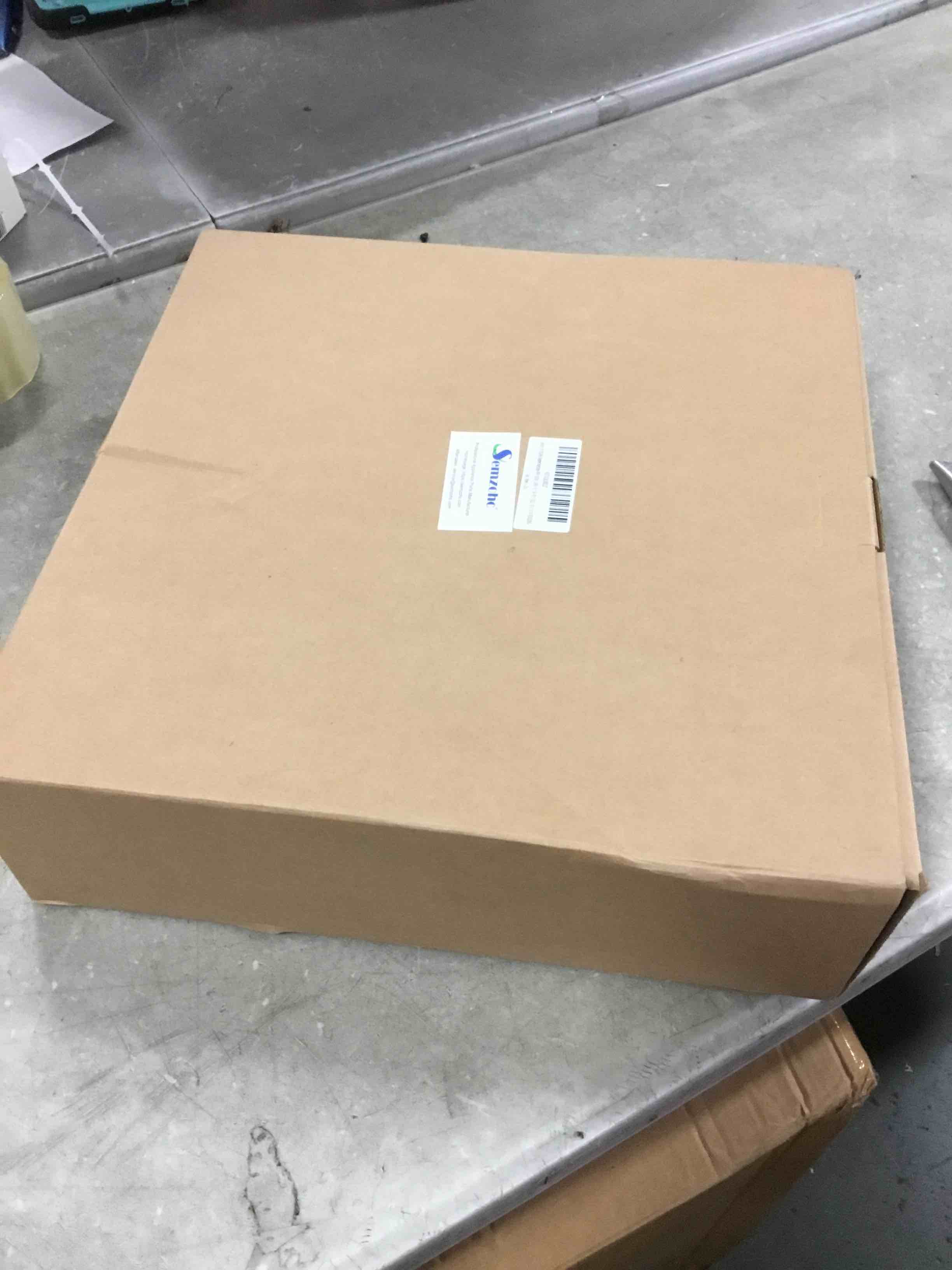 https://s3.amazonaws.com/lotting-images-prod/bidfta/PPE1467991_1736436835923.jpeg