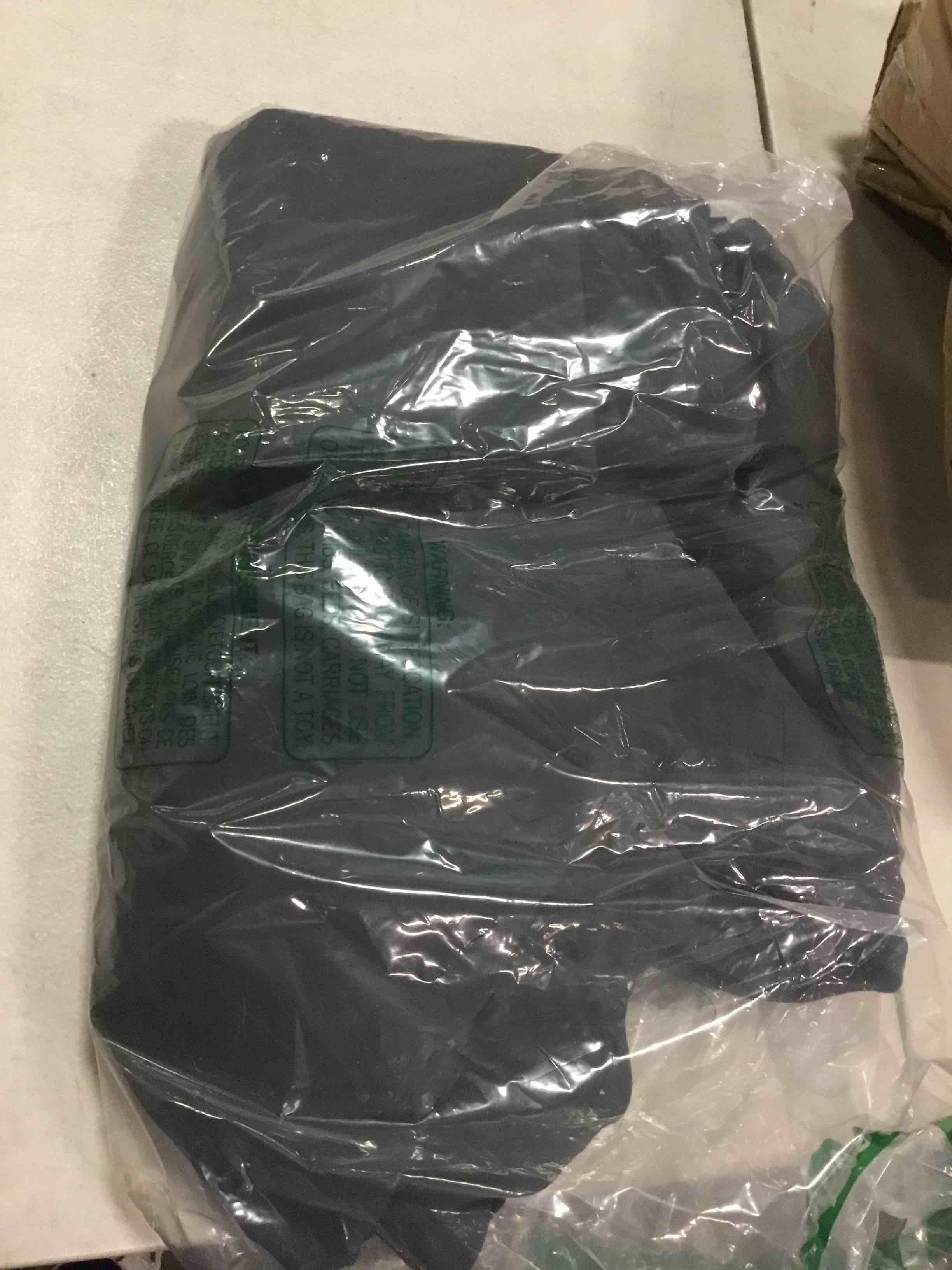 https://s3.amazonaws.com/lotting-images-prod/bidfta/PPE1469136_1733343242341.jpeg