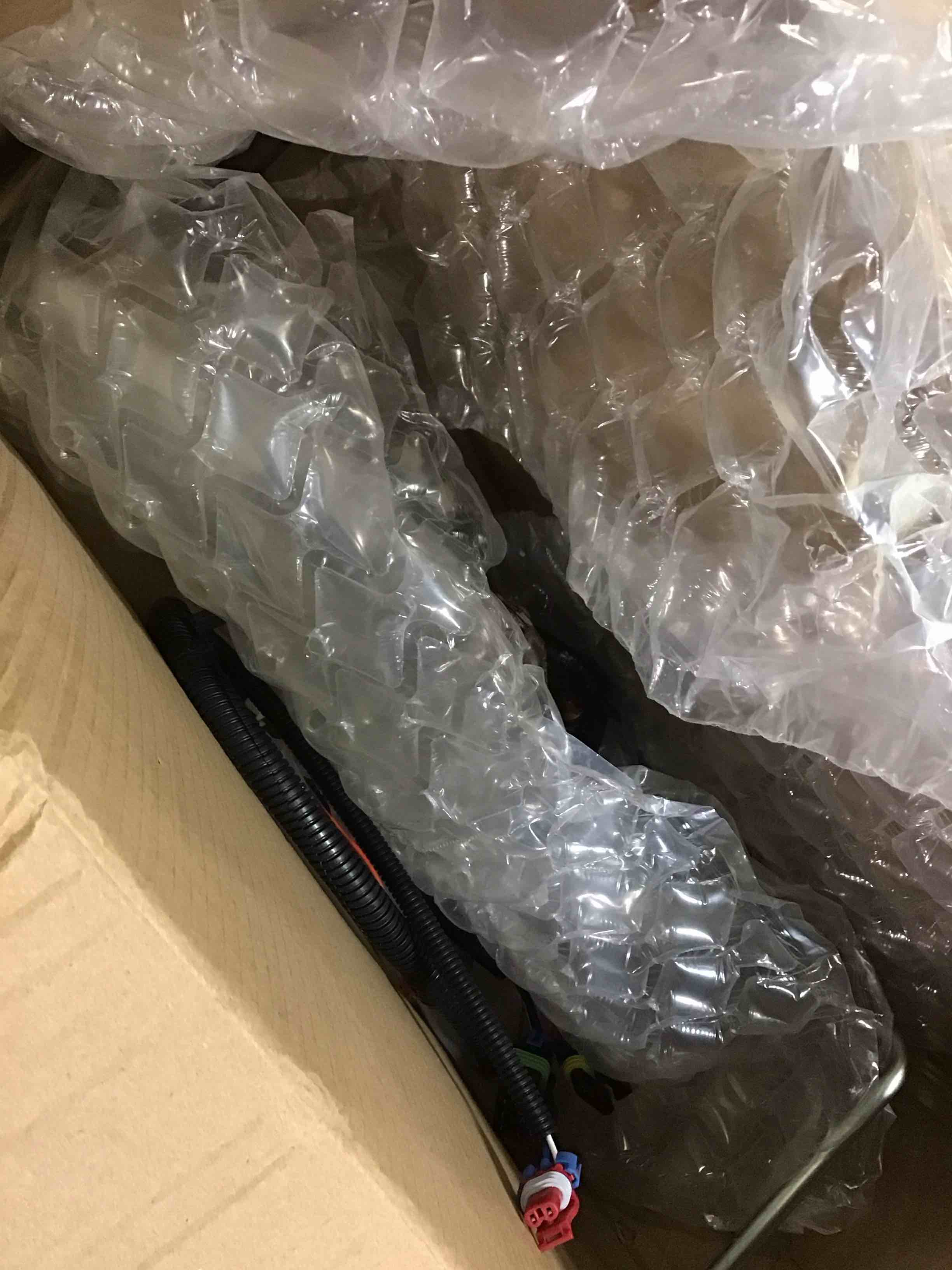 https://s3.amazonaws.com/lotting-images-prod/bidfta/PPE1469444_1733490717981.jpeg