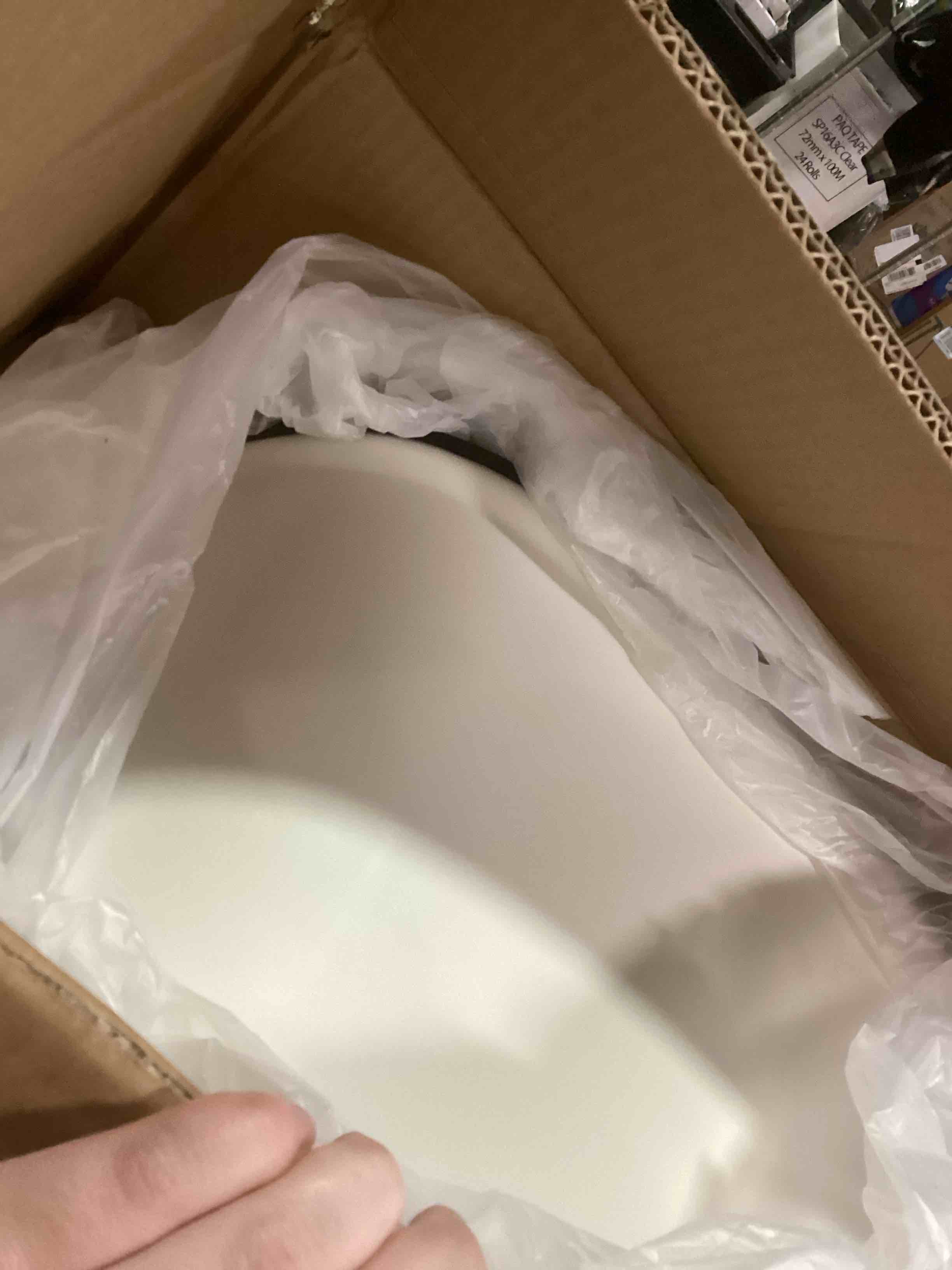 https://s3.amazonaws.com/lotting-images-prod/bidfta/PPE1470105_1733946796329.jpeg