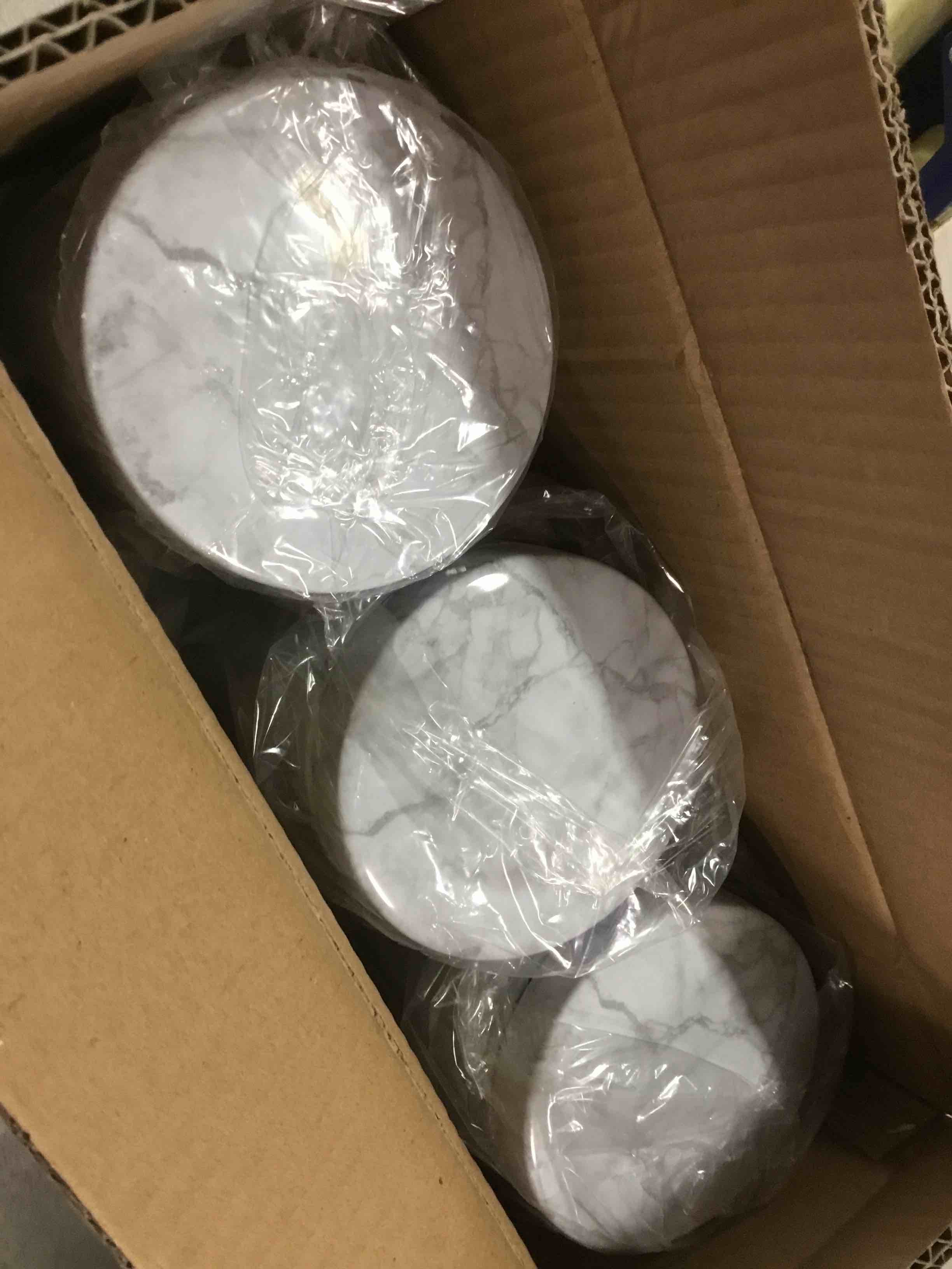 https://s3.amazonaws.com/lotting-images-prod/bidfta/PPE1470157_1734010816550.jpeg